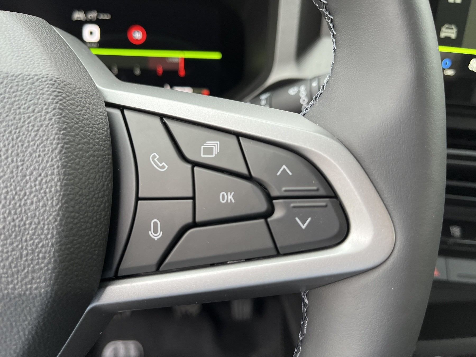 DACIA Bigster Journey TCe 140 AHK+GJR DACIA Bigster Journey TCe 140 AHK+GJR