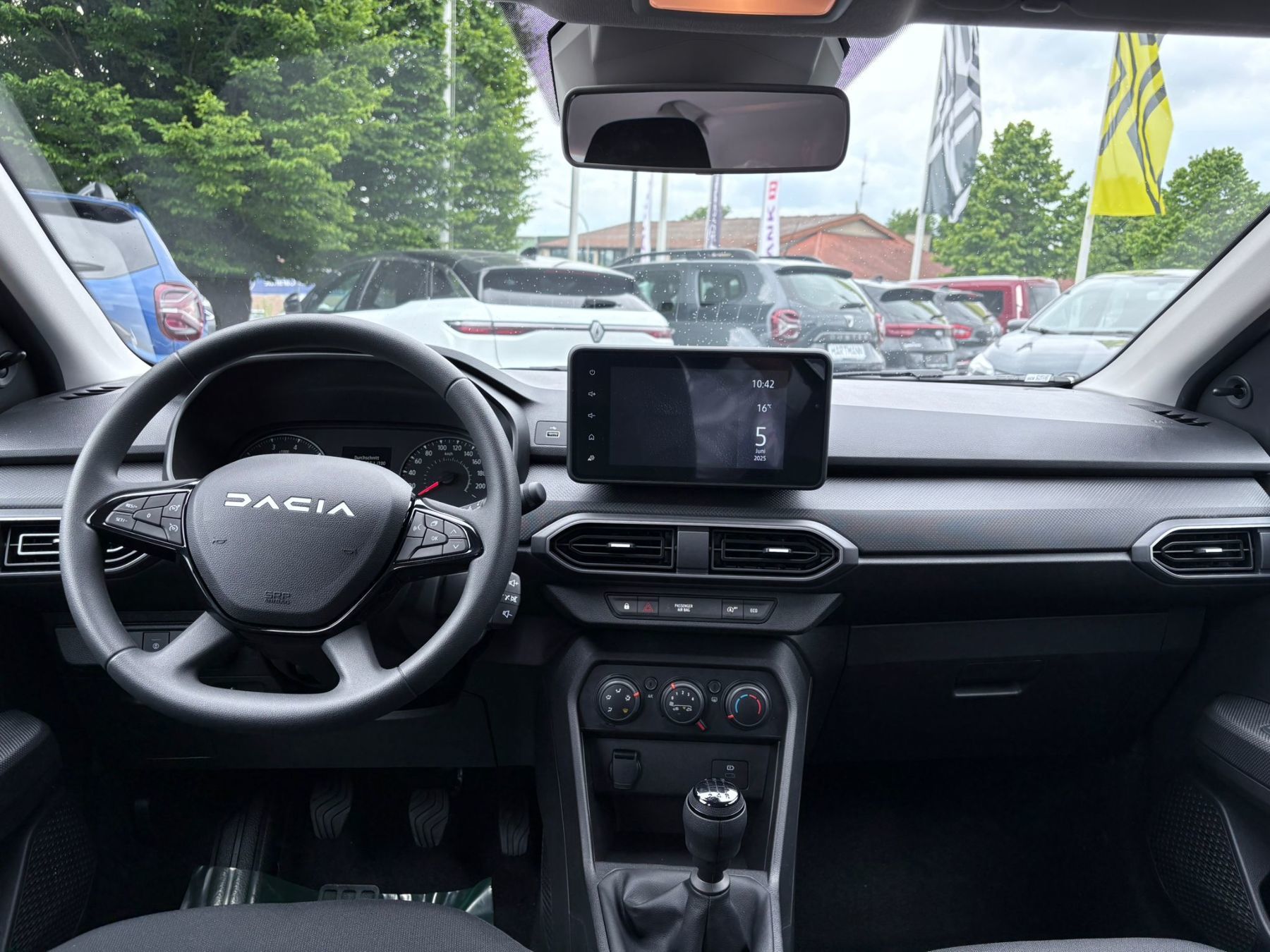 DACIA Sandero Essential TCe 90 DACIA Sandero Essential TCe 90