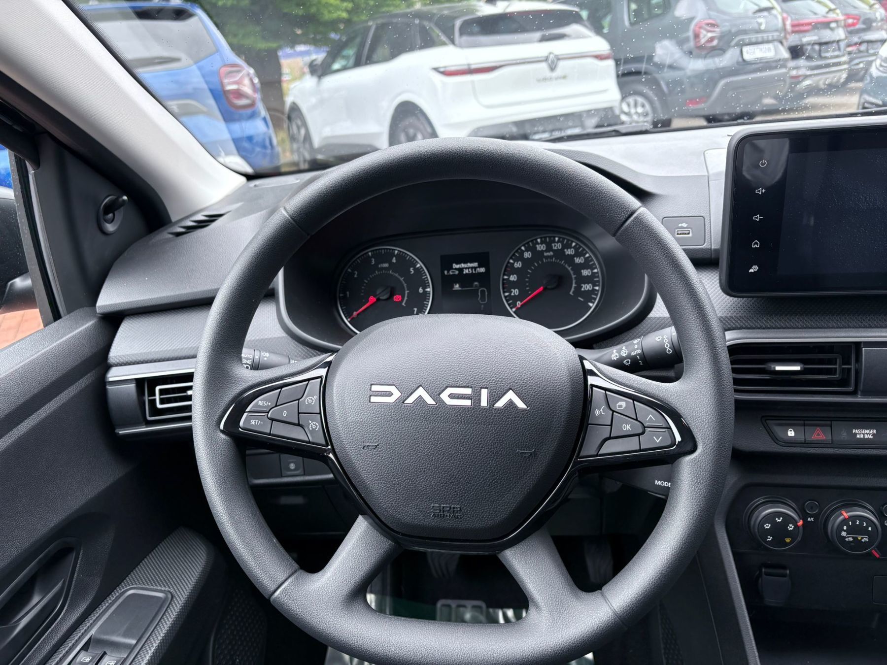 DACIA Sandero Essential TCe 90 DACIA Sandero Essential TCe 90