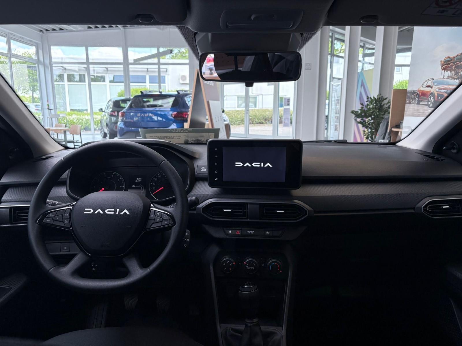 DACIA Sandero Essential TCe 90 DACIA Sandero Essential TCe 90