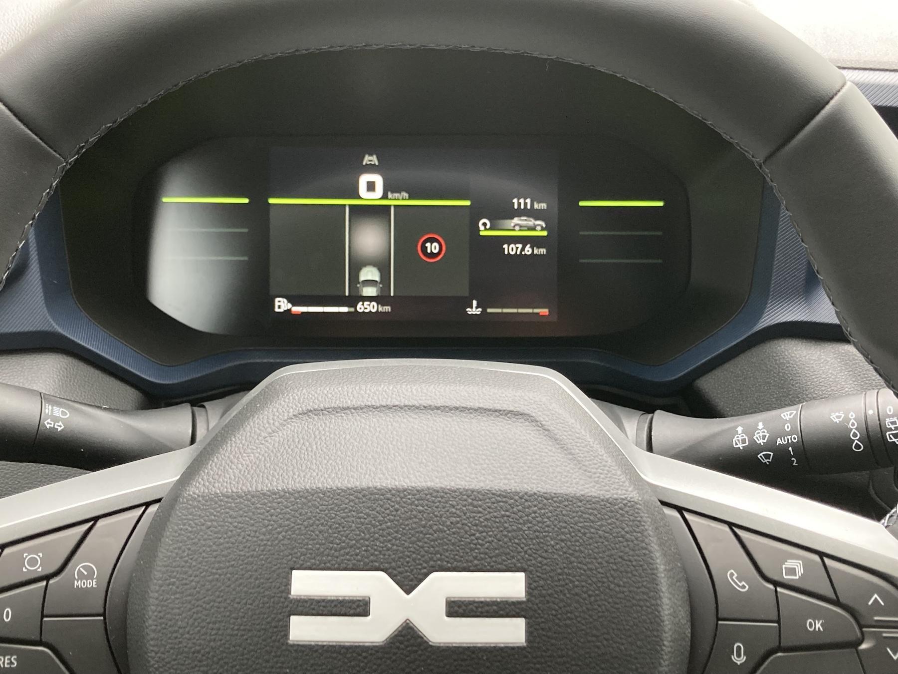 DACIA Duster Essential Eco-G 100 DACIA Duster Essential Eco-G 100