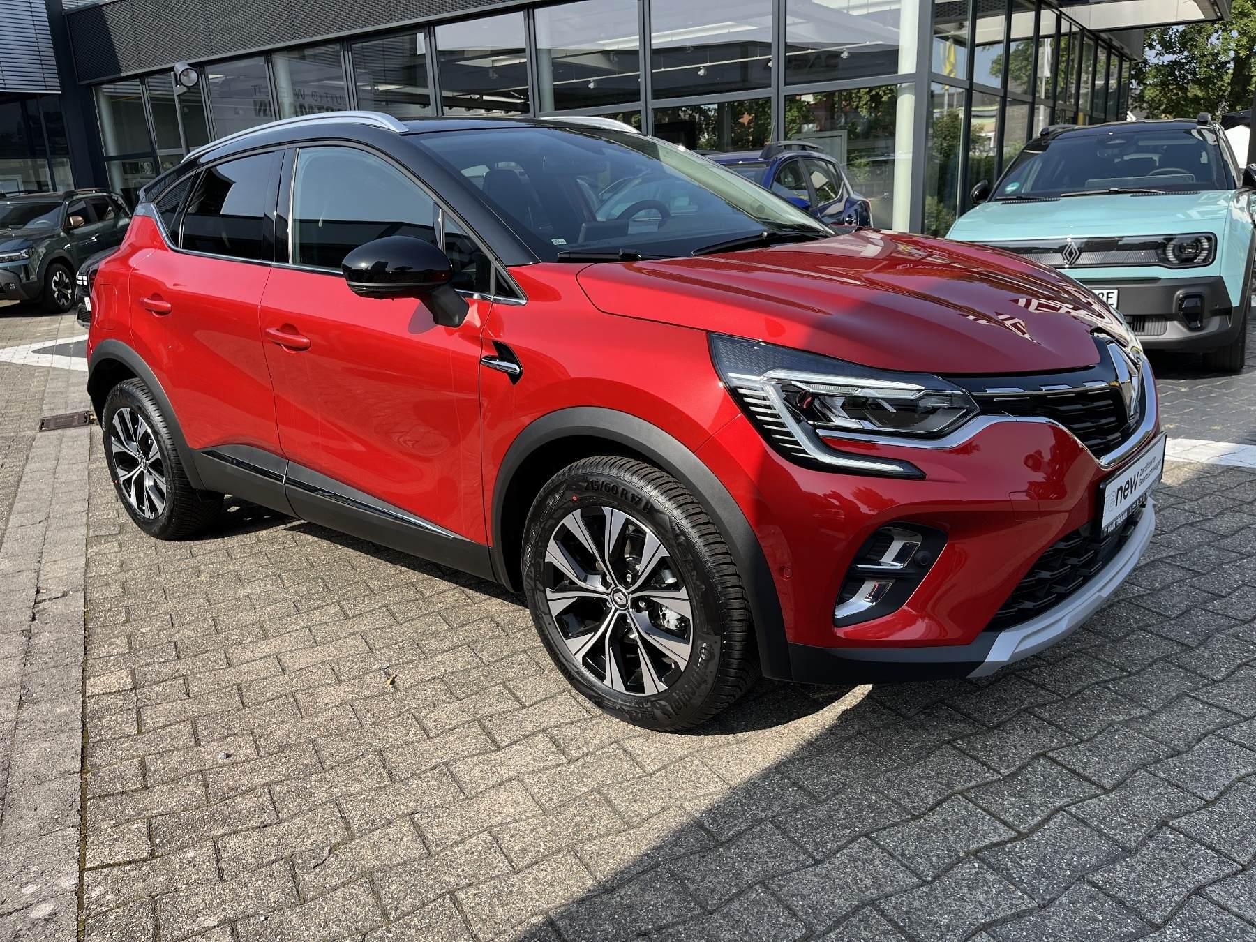 RENAULT Captur TECHNO TCe 140 EDC RENAULT Captur TECHNO TCe 140 EDC