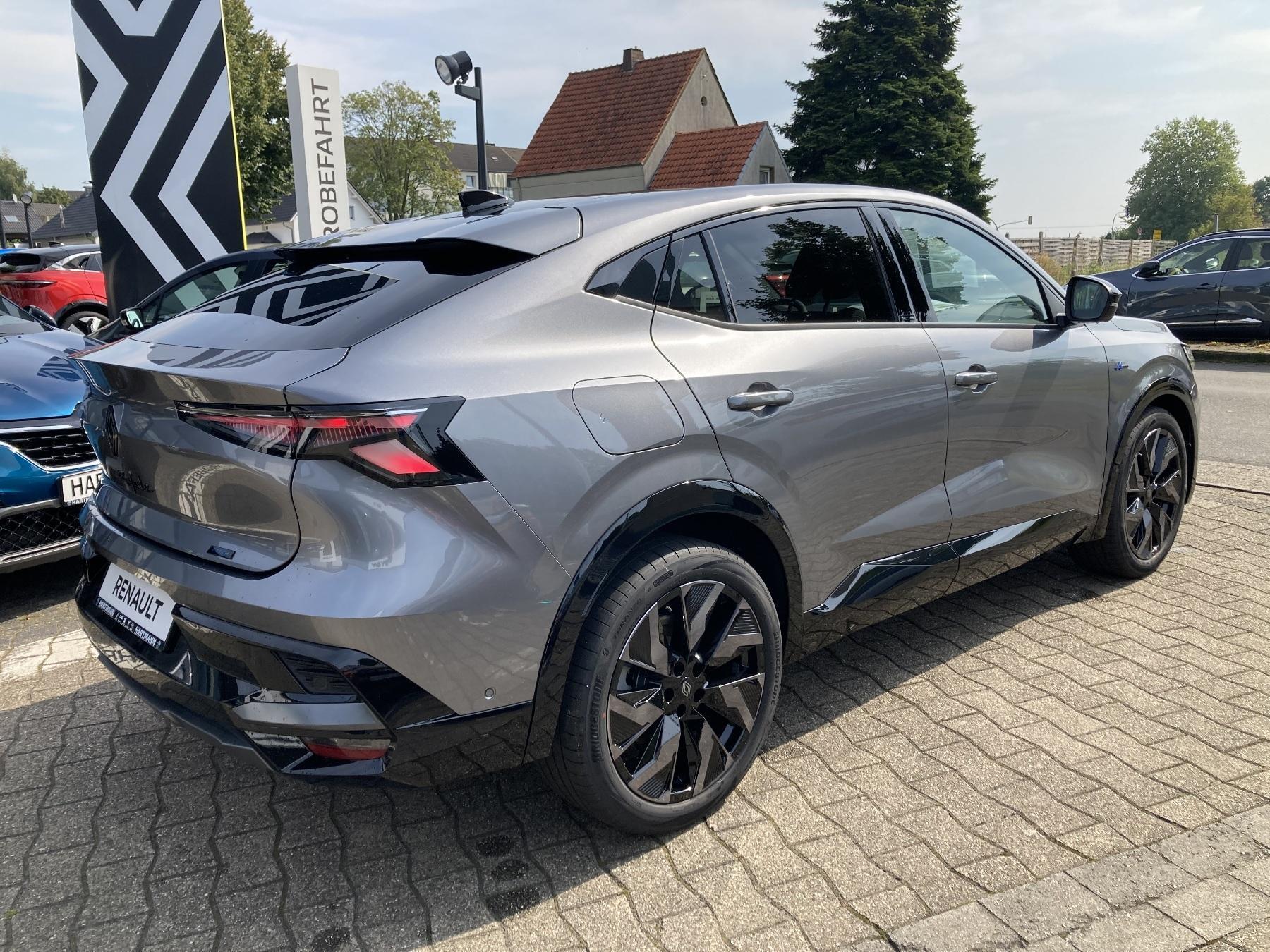 RENAULT Rafale Esprit Alpine E-Tech Full Hybrid 200 RENAULT Rafale Esprit Alpine E-Tech Full Hybrid 200