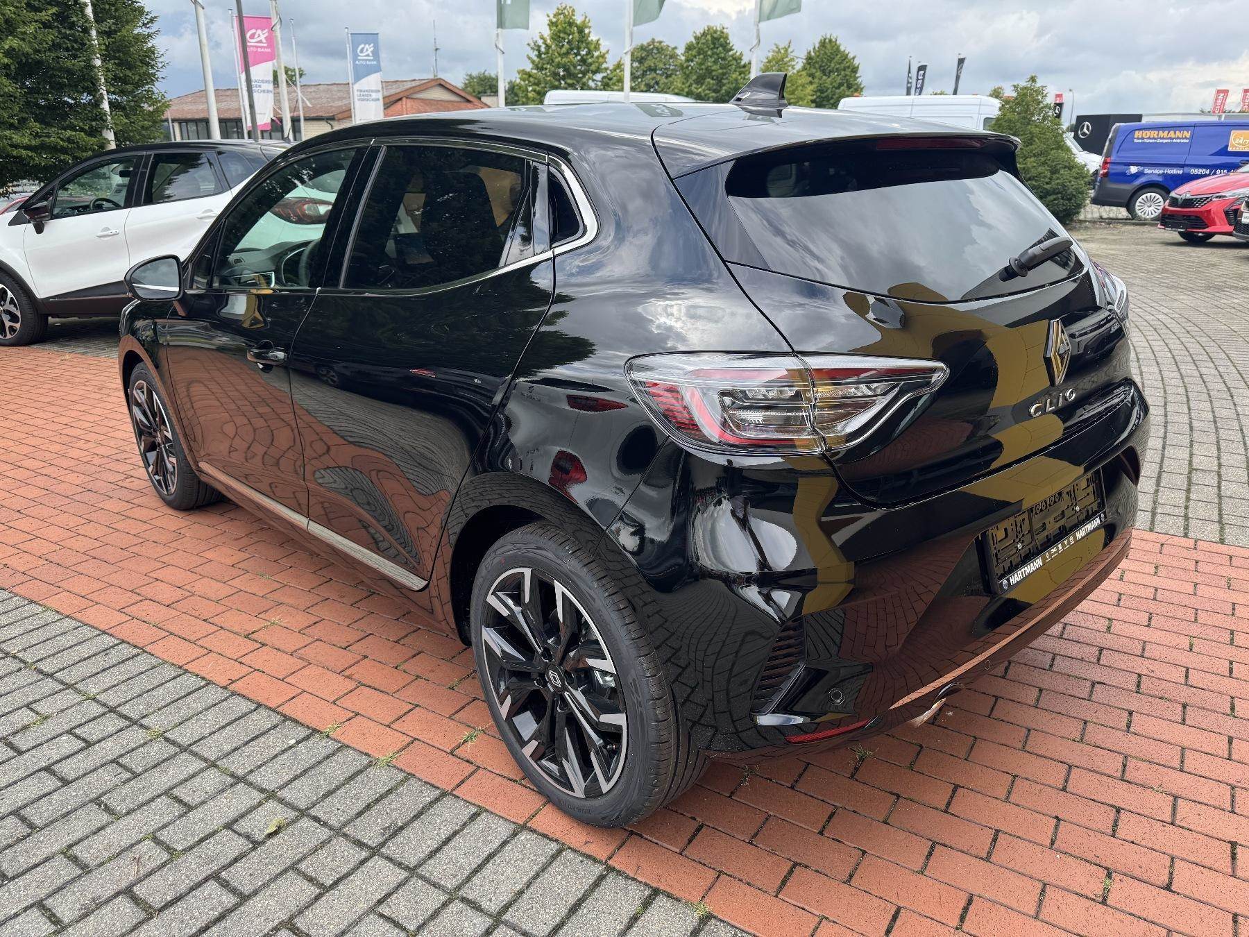 RENAULT Clio Techno TCe 90 RENAULT Clio Techno TCe 90