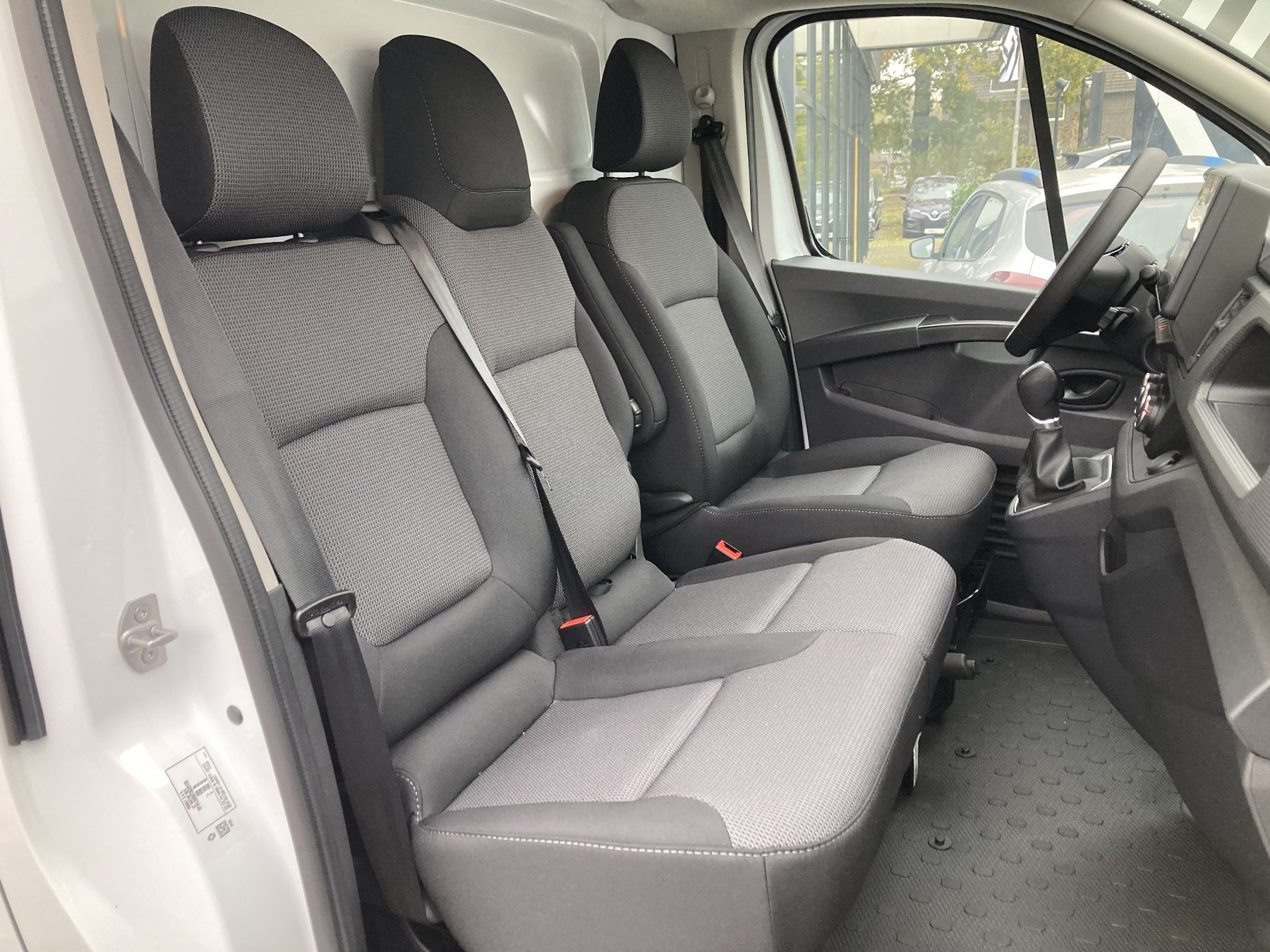 RENAULT Trafic Lkw Komfort L1H1 2,8t Blue dCi 150 EDC RENAULT Trafic Lkw Komfort L1H1 2,8t Blue dCi 150 EDC