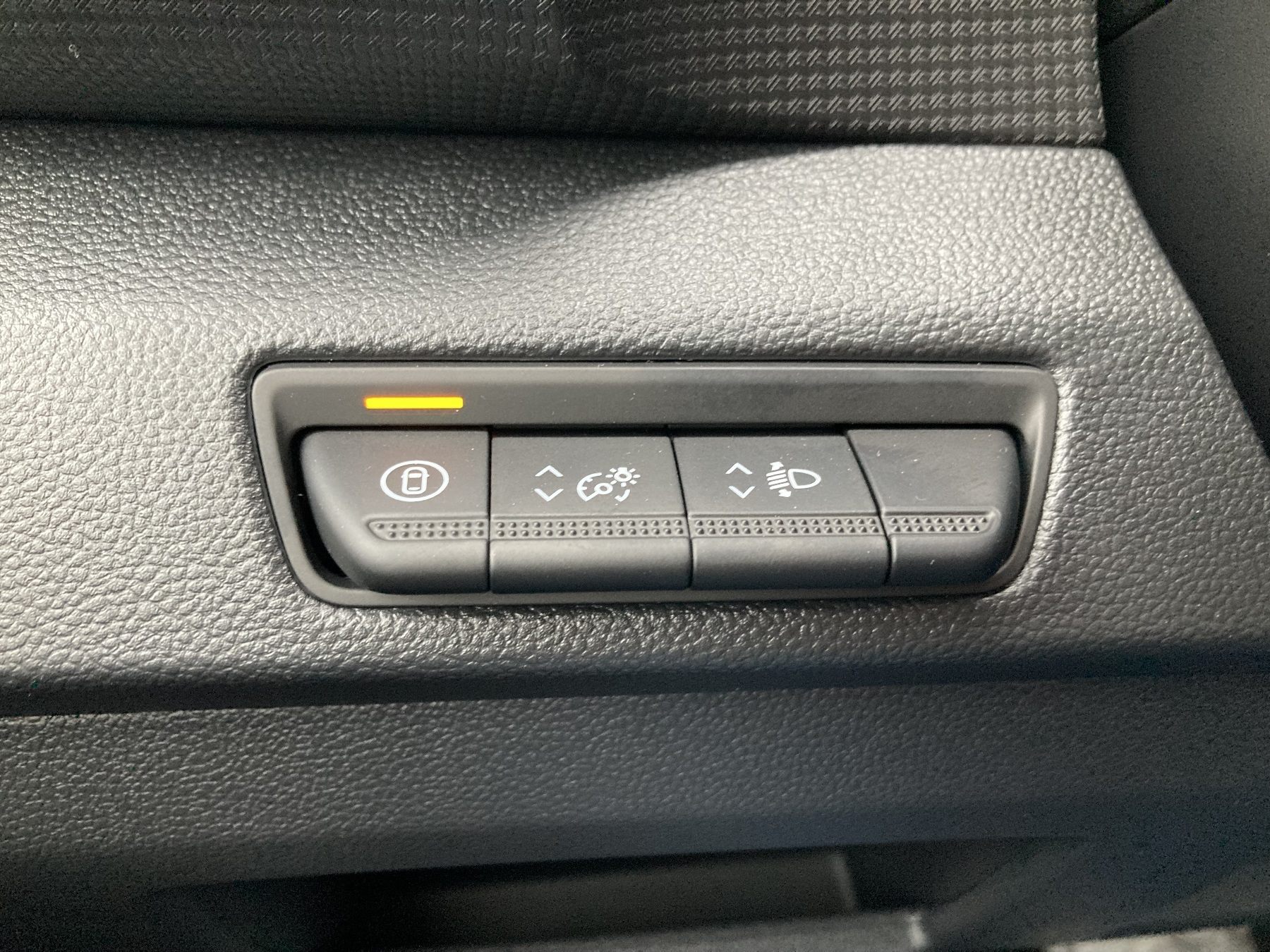 RENAULT Trafic Lkw Komfort L1H1 2,8t Blue dCi 150 EDC RENAULT Trafic Lkw Komfort L1H1 2,8t Blue dCi 150 EDC