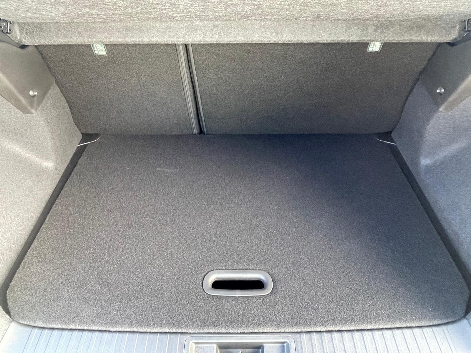 RENAULT Captur Techno TCe 90 RENAULT Captur Techno TCe 90