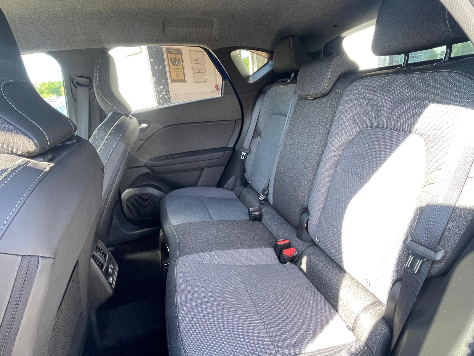 RENAULT Captur Techno TCe 90 RENAULT Captur Techno TCe 90