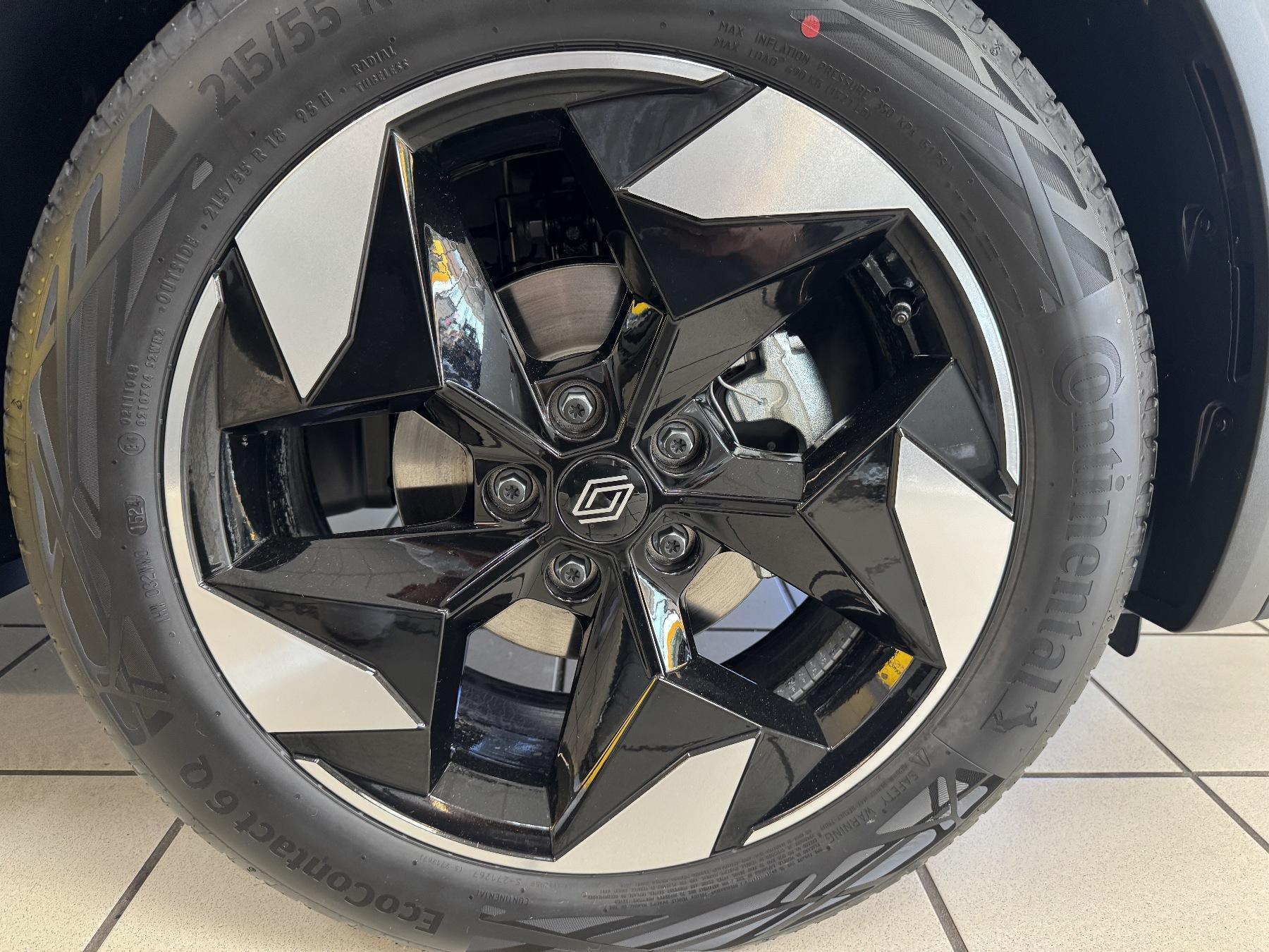 RENAULT Captur Evolution TCe 90 RENAULT Captur Evolution TCe 90