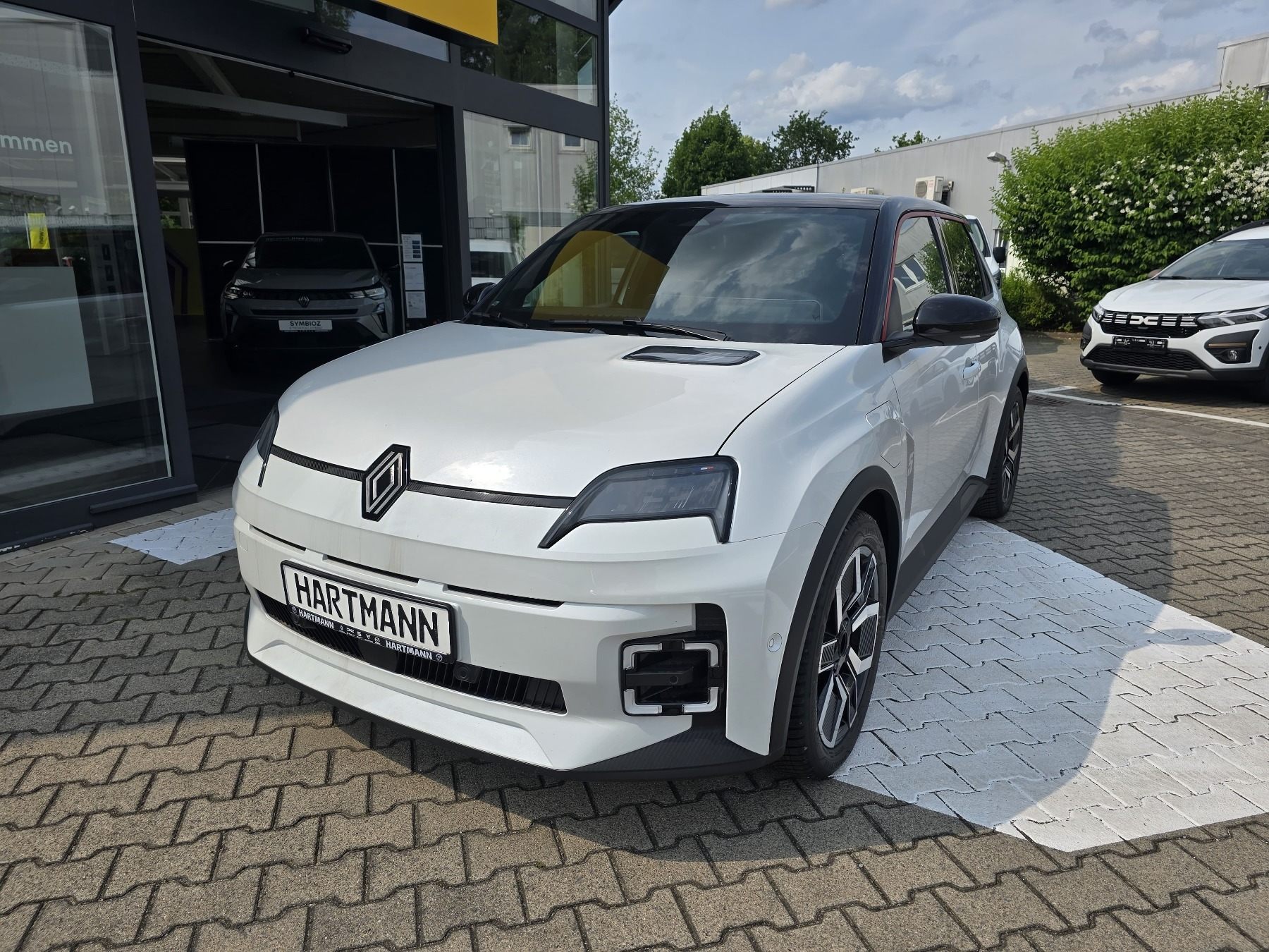 RENAULT R 5 E-Tech Techno 120 Urban Rangege RENAULT R 5 E-Tech Techno 120 Urban Rangege