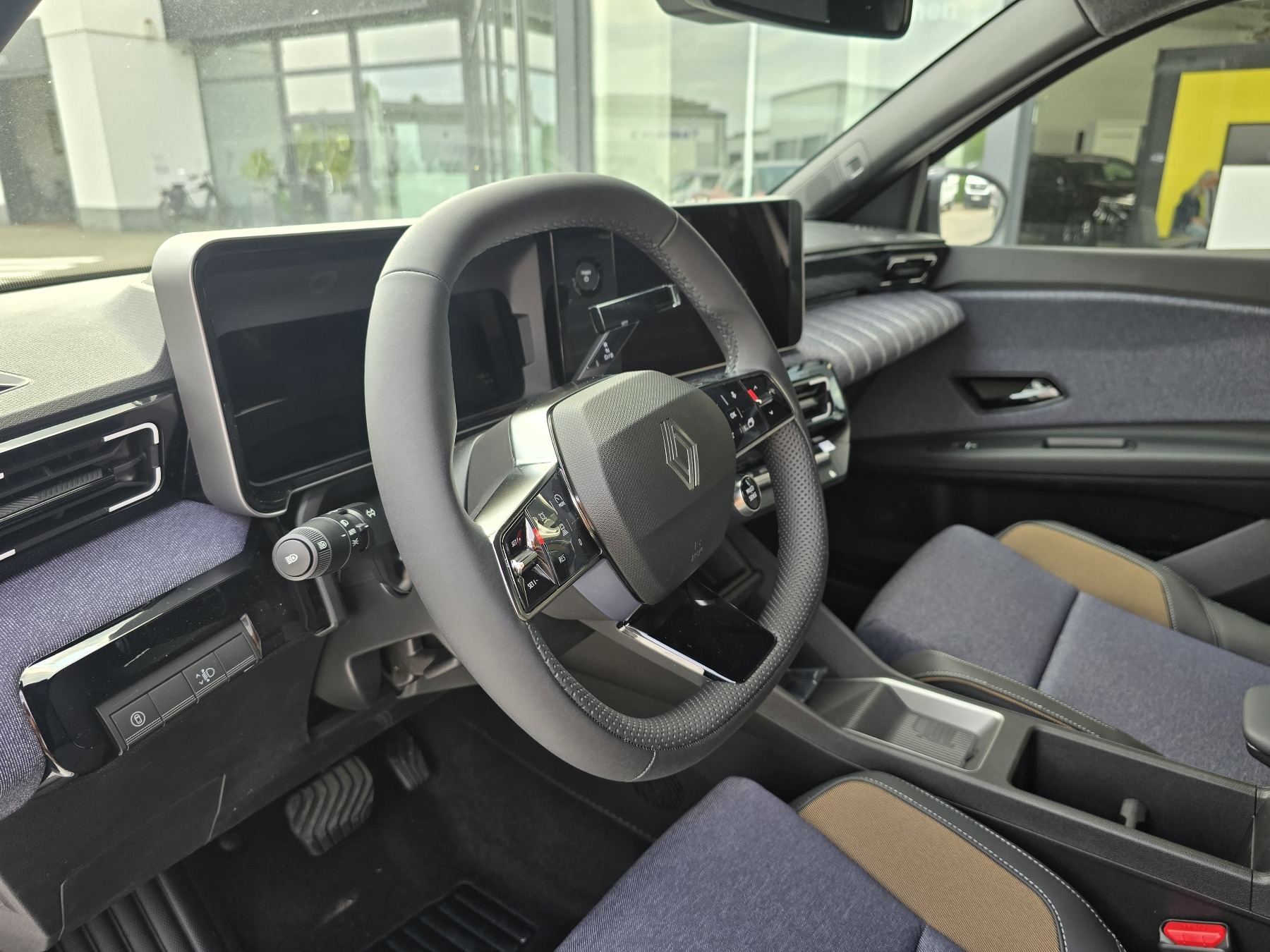 RENAULT R 5 E-Tech Techno 120 Urban Rangege RENAULT R 5 E-Tech Techno 120 Urban Rangege