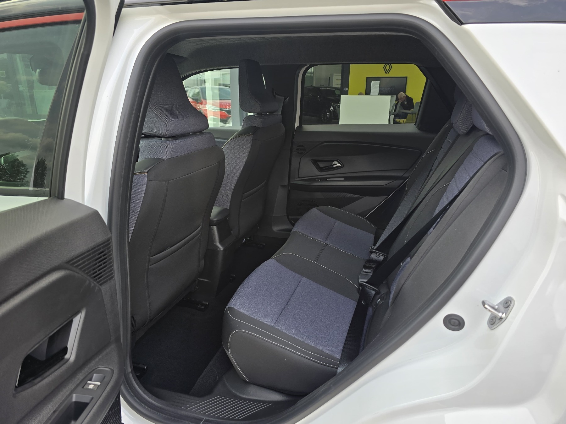 RENAULT R 5 E-Tech Techno 120 Urban Rangege RENAULT R 5 E-Tech Techno 120 Urban Rangege