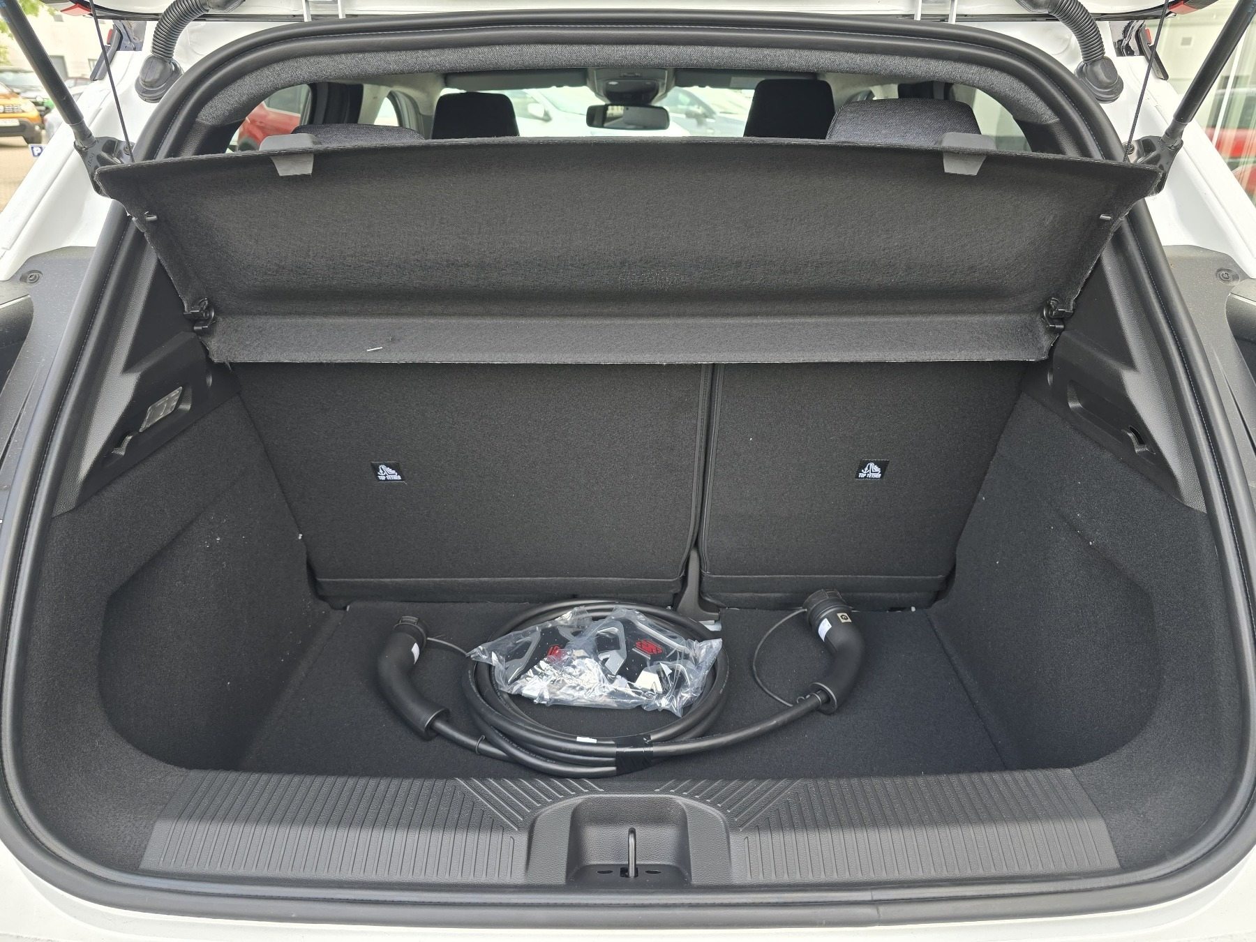 RENAULT R 5 E-Tech Techno 120 Urban Rangege RENAULT R 5 E-Tech Techno 120 Urban Rangege