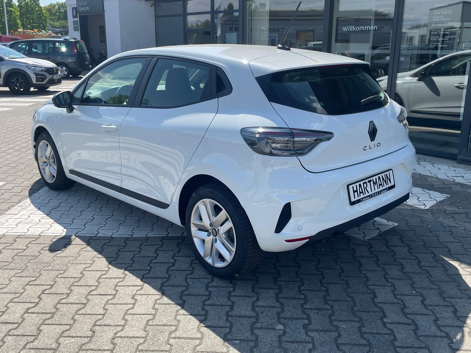 RENAULT Clio Evolution SCe 65 RENAULT Clio Evolution SCe 65