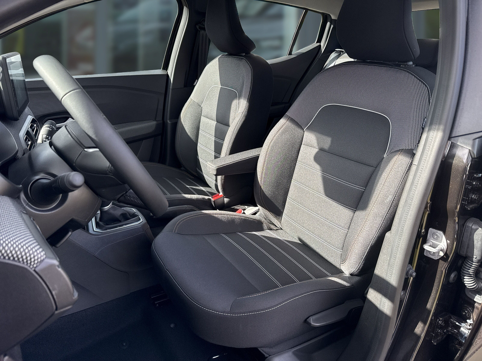 DACIA Sandero Stepway Expression TCe 90 CVT DACIA Sandero Stepway Expression TCe 90 CVT