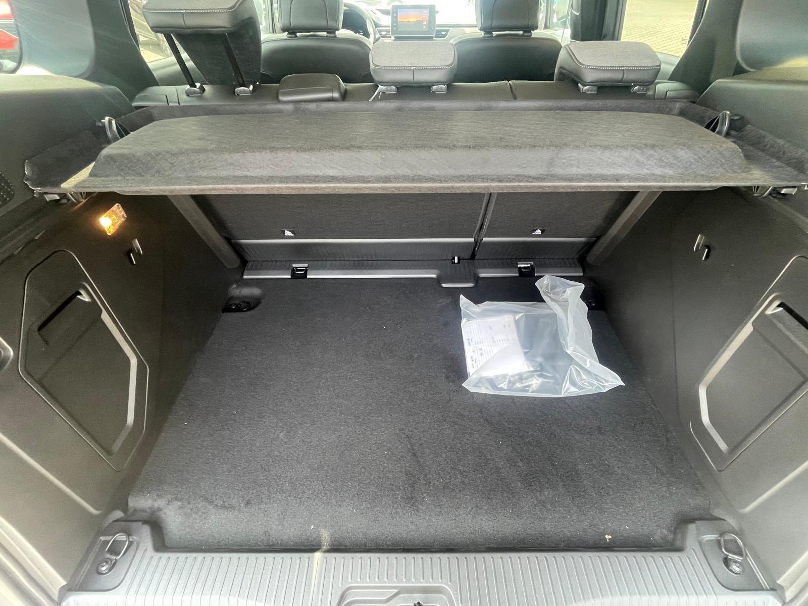 RENAULT Kangoo PKW TECHNO TCe 130 EDC RENAULT Kangoo PKW TECHNO TCe 130 EDC