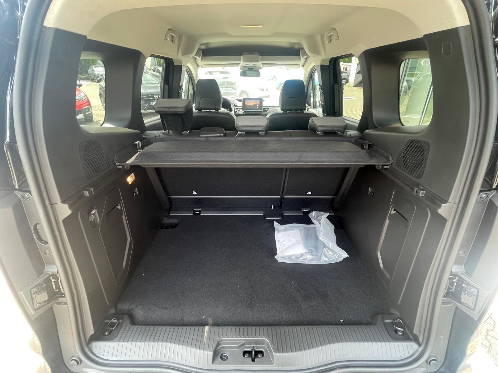 RENAULT Kangoo PKW TECHNO TCe 130 EDC RENAULT Kangoo PKW TECHNO TCe 130 EDC