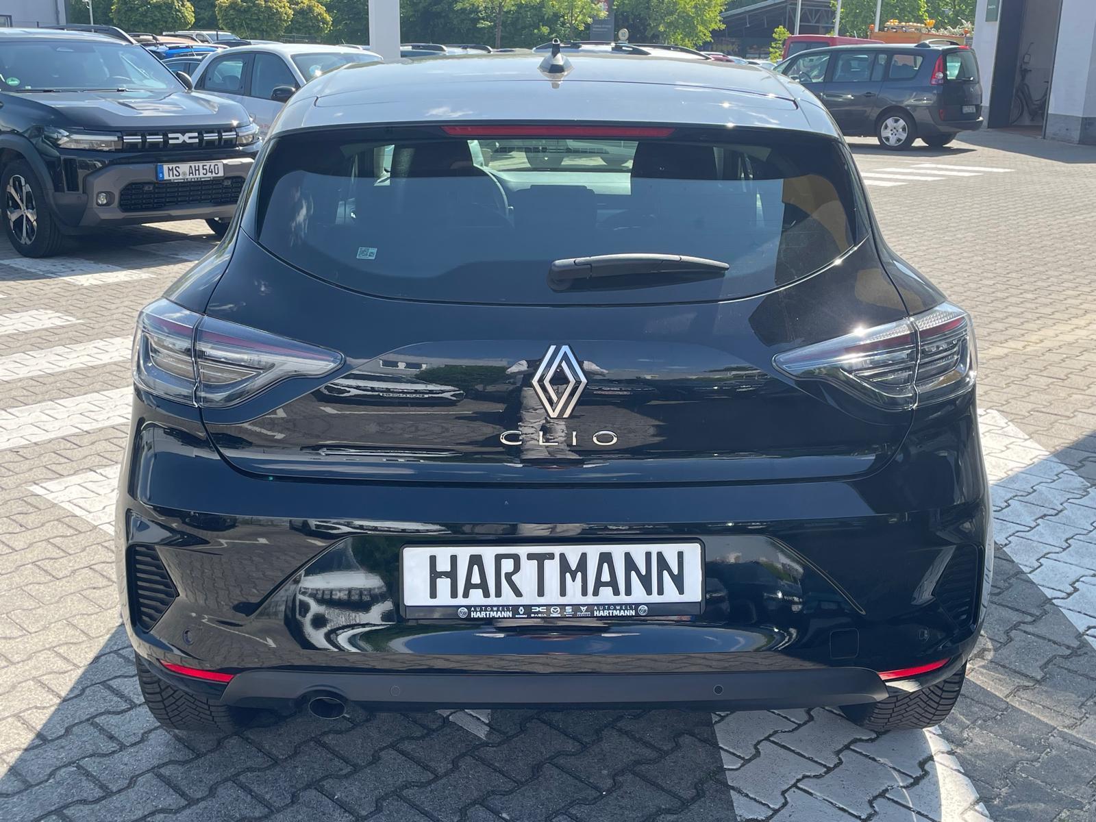 RENAULT Clio Evolution SCe 65 RENAULT Clio Evolution SCe 65