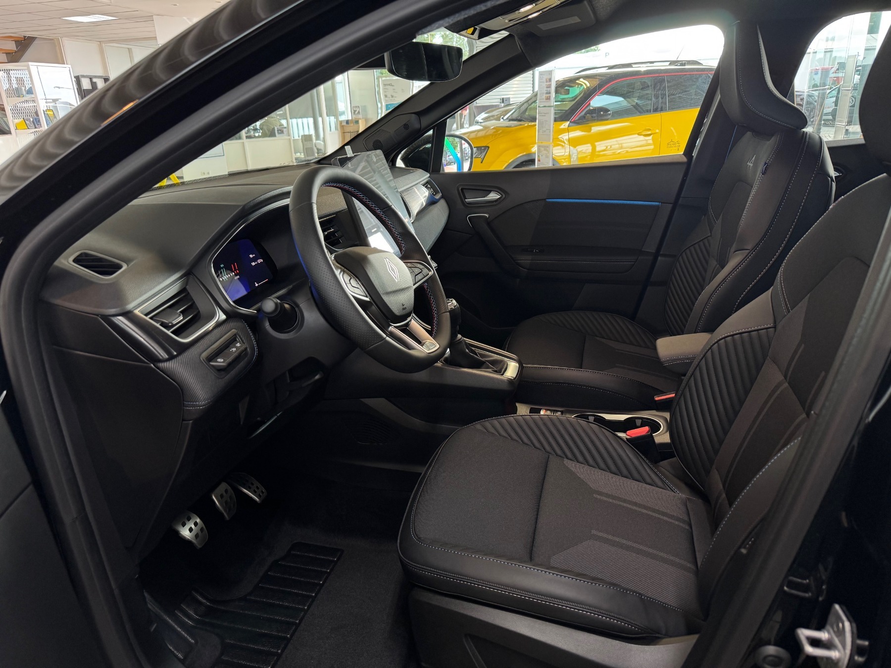 RENAULT Symbioz Esprit Alpine Mild Hybrid 140 RENAULT Symbioz Esprit Alpine Mild Hybrid 140