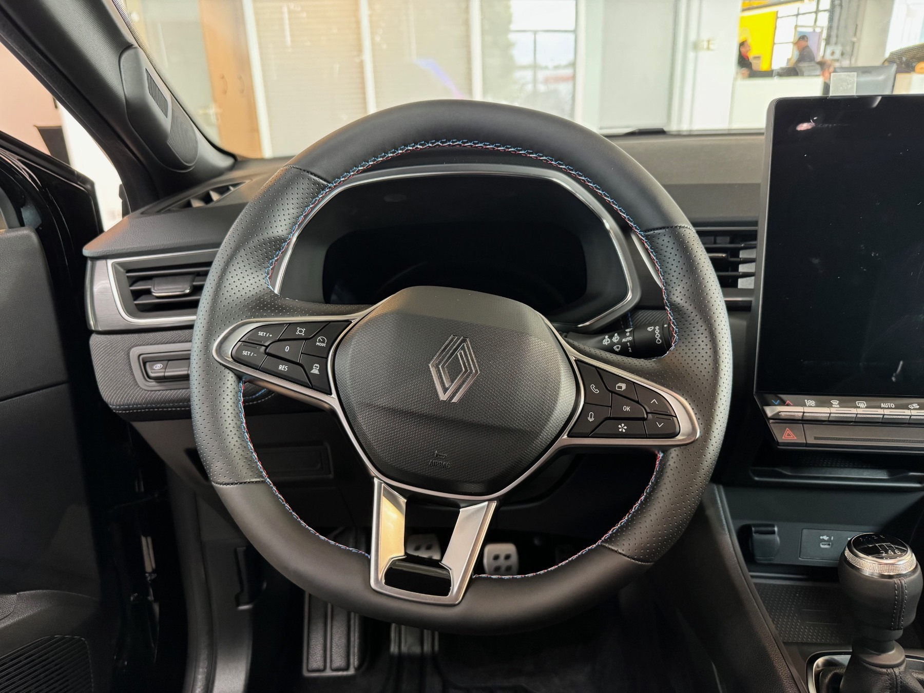 RENAULT Symbioz Esprit Alpine Mild Hybrid 140 RENAULT Symbioz Esprit Alpine Mild Hybrid 140