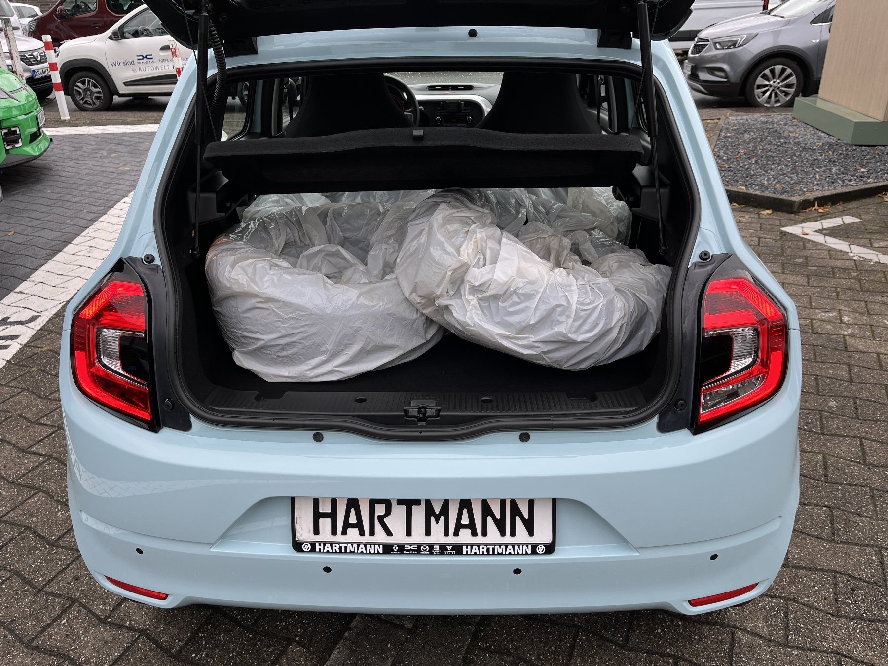RENAULT Twingo III Limited SCe 65 R&GO + Klimapaket RENAULT Twingo III Limited SCe 65 R&GO + Klimapaket