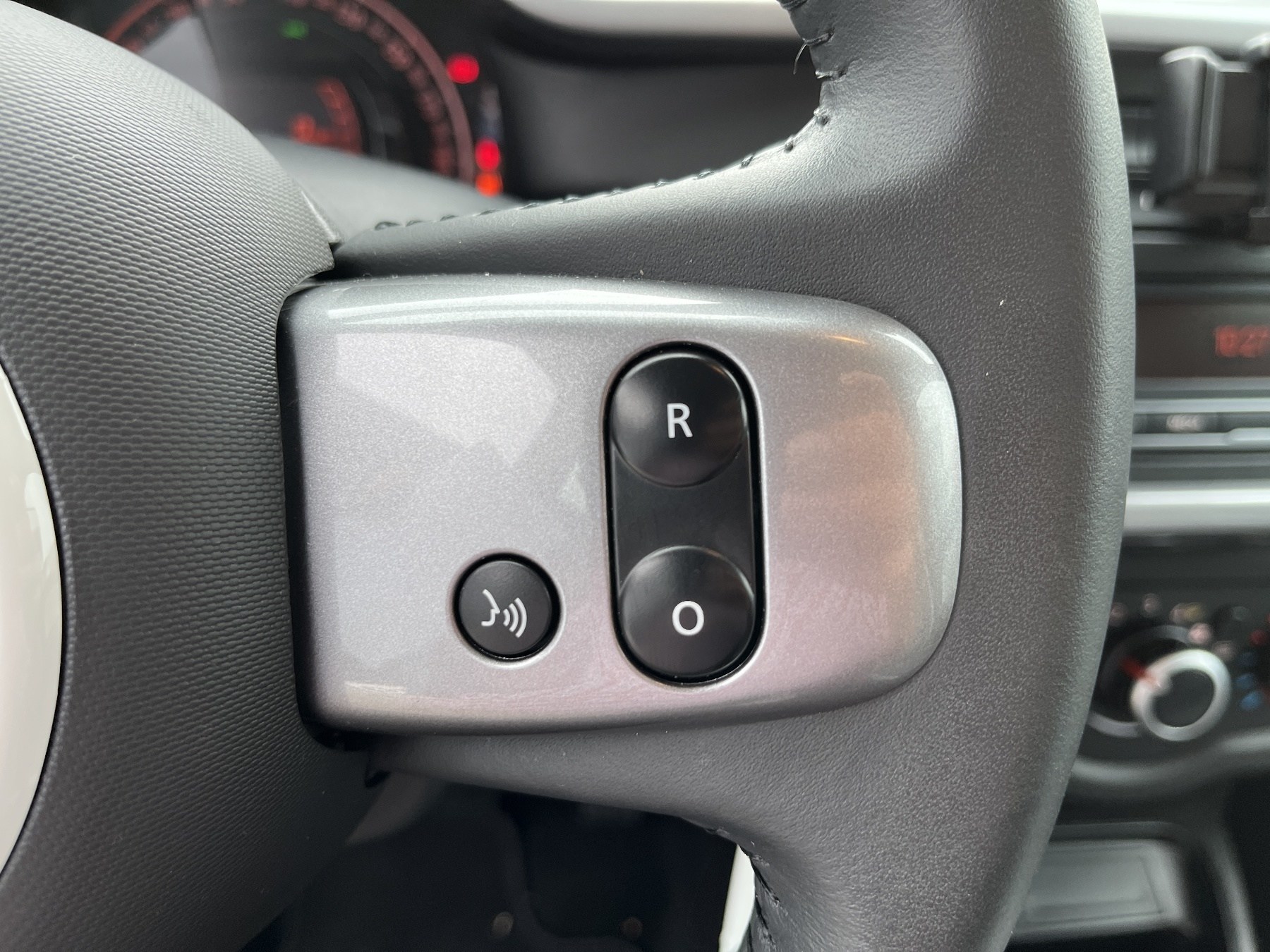 RENAULT Twingo III Limited SCe 65 R&GO + Klimapaket RENAULT Twingo III Limited SCe 65 R&GO + Klimapaket