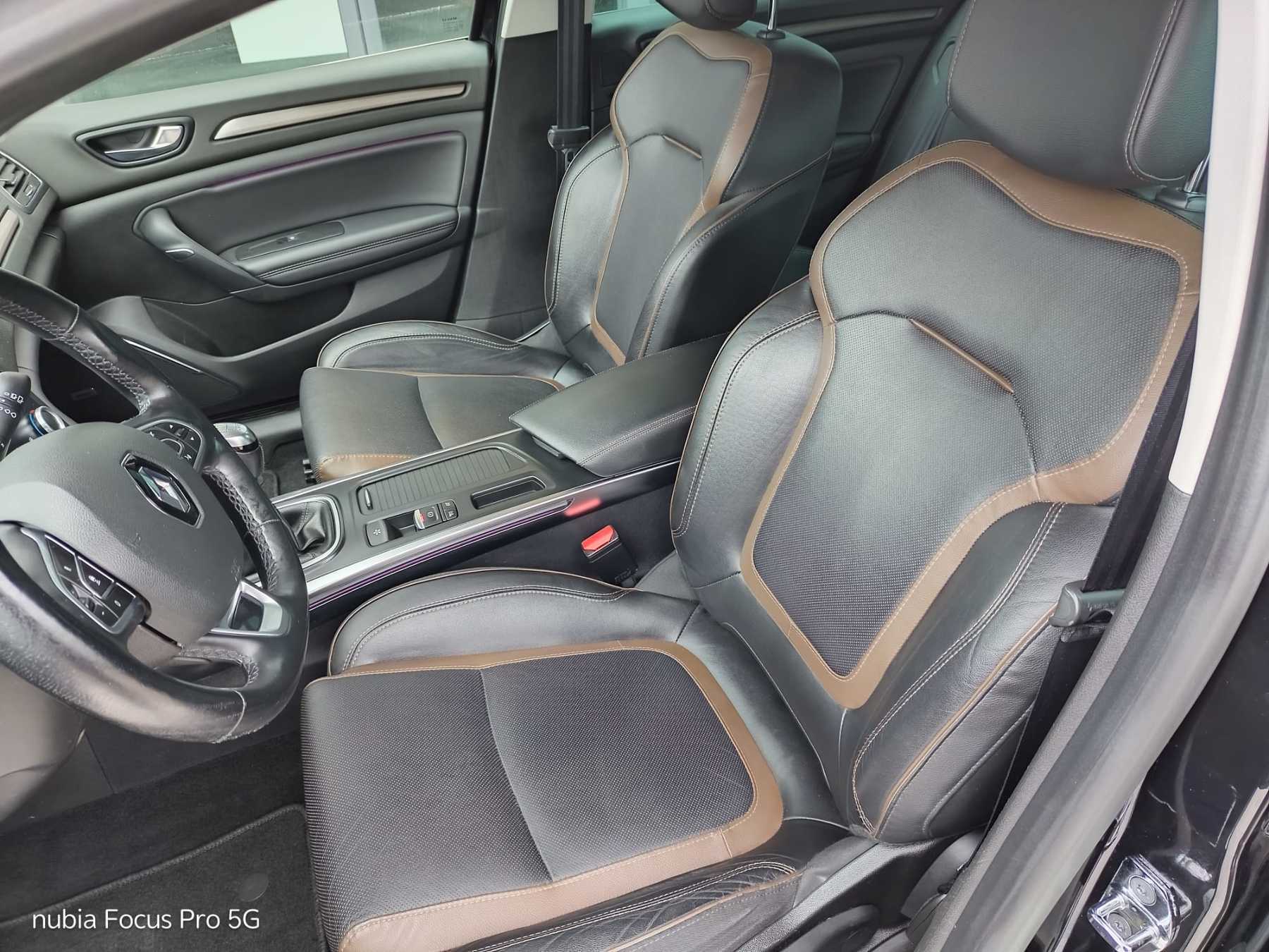 RENAULT Megane IV Symphony ENERGY TCe 130 RENAULT Megane IV Symphony ENERGY TCe 130