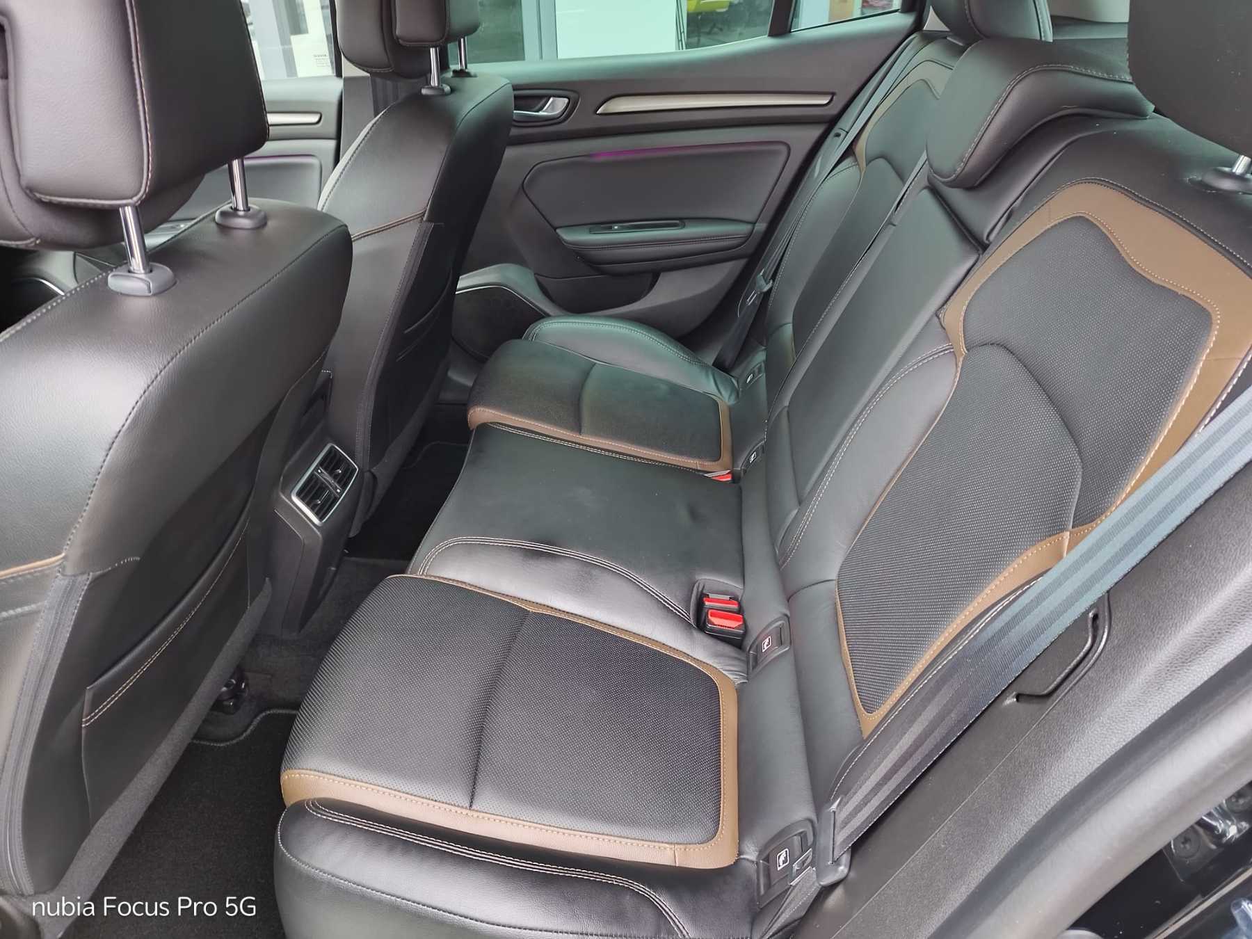 RENAULT Megane IV Symphony ENERGY TCe 130 RENAULT Megane IV Symphony ENERGY TCe 130