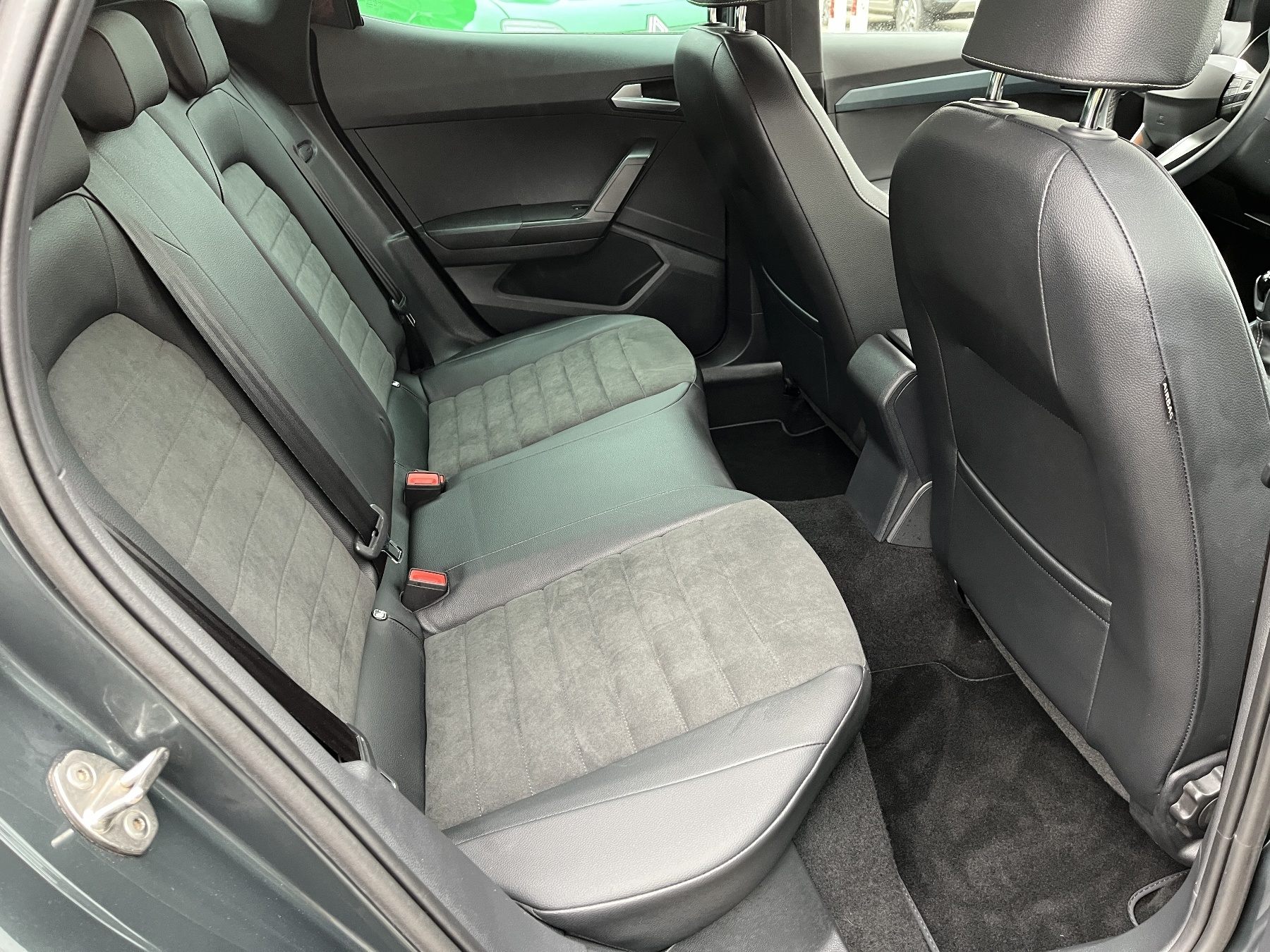 SEAT Arona Xperience 1,0 TSI Klima-Komfort-Paket SEAT Arona Xperience 1,0 TSI Klima-Komfort-Paket