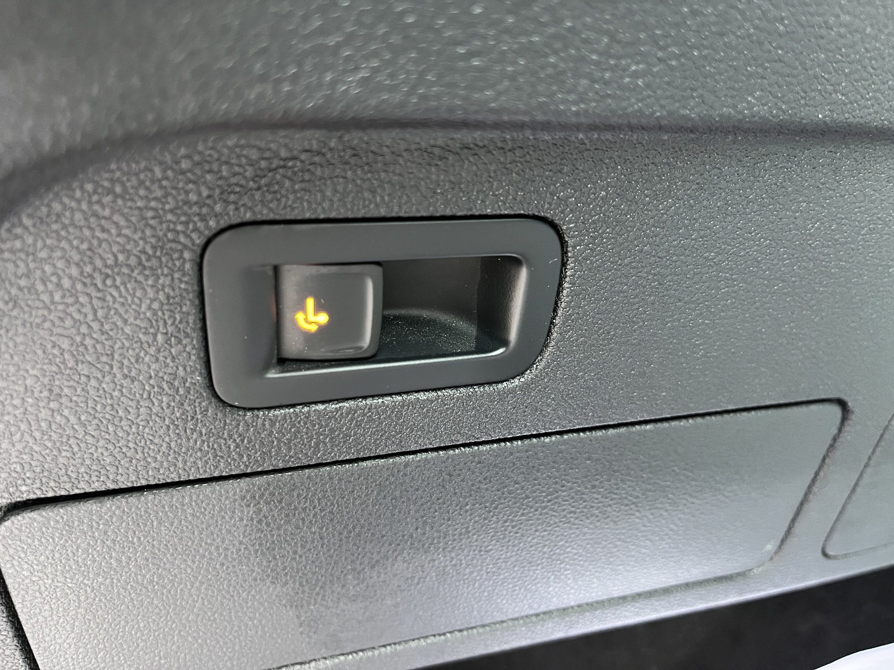 SEAT Tarraco FR 2.0 TSI 4Drive Winter-Paket SEAT Tarraco FR 2.0 TSI 4Drive Winter-Paket