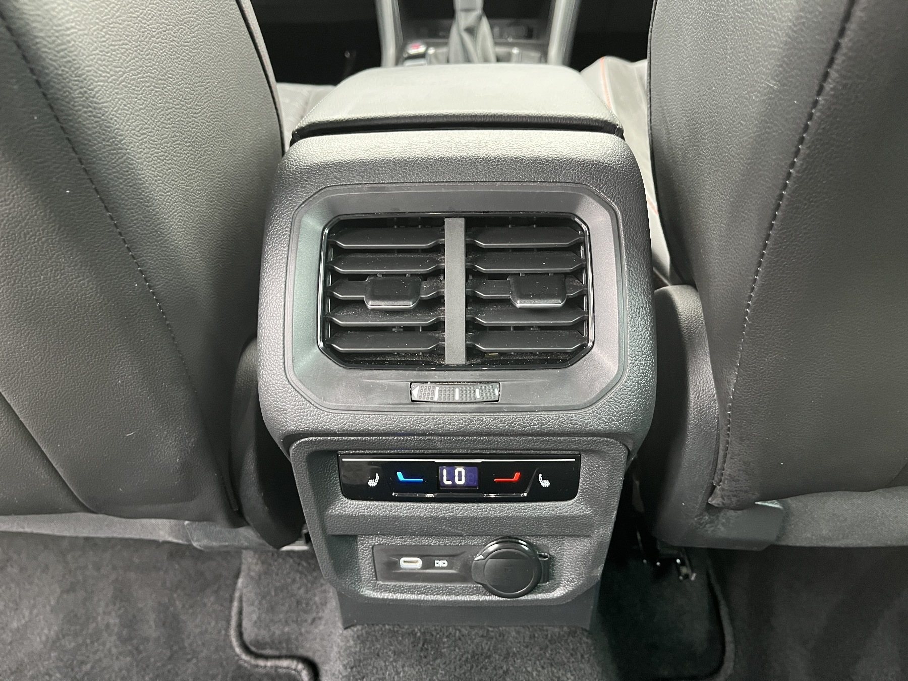 SEAT Tarraco FR 2.0 TSI 4Drive Winter-Paket SEAT Tarraco FR 2.0 TSI 4Drive Winter-Paket