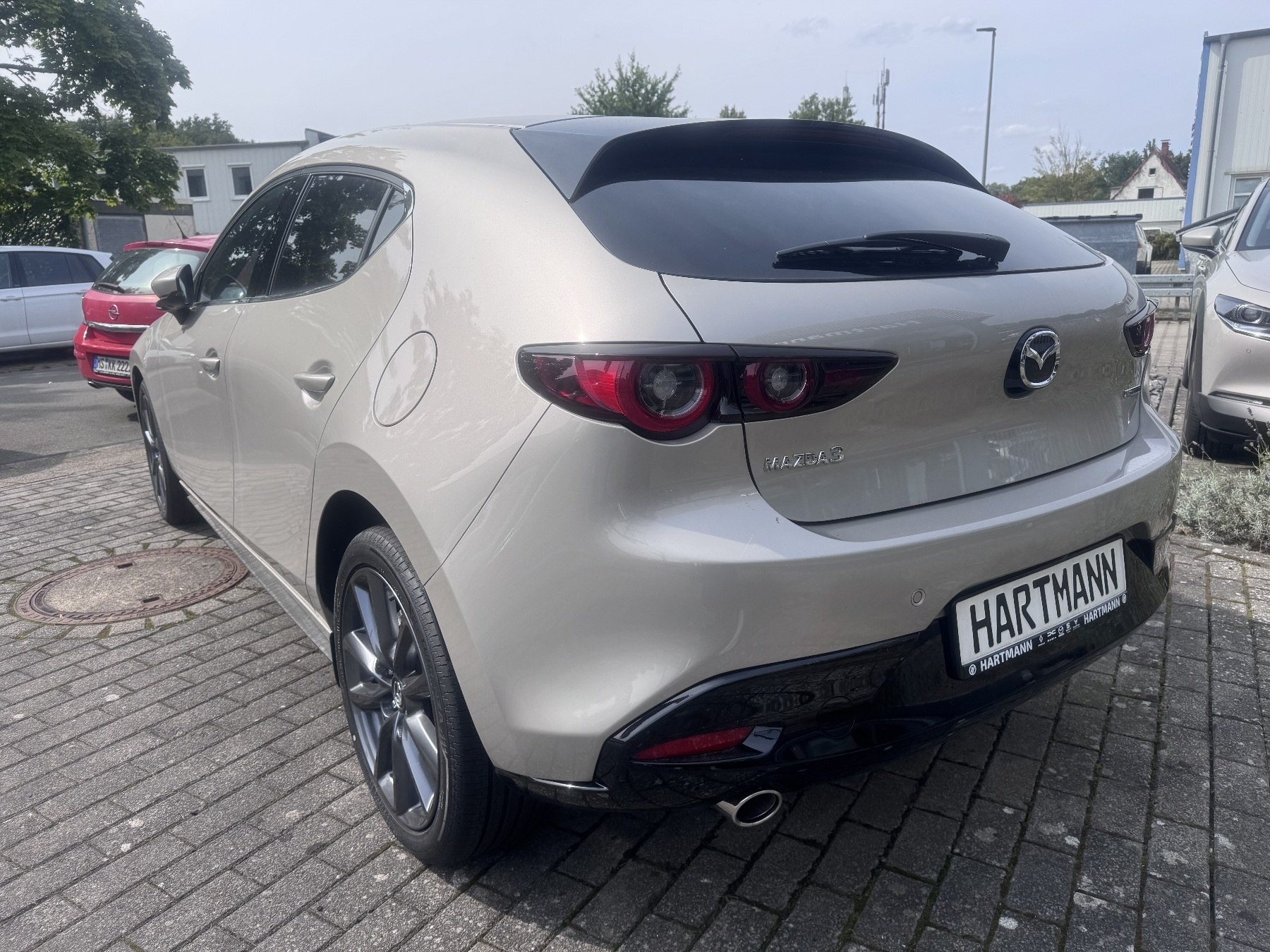 MAZDA 3 2.5L e-SKYACTIV G 140ps 6AT FWD Exclusive-line MAZDA 3 2.5L e-SKYACTIV G 140ps 6AT FWD Exclusive-line