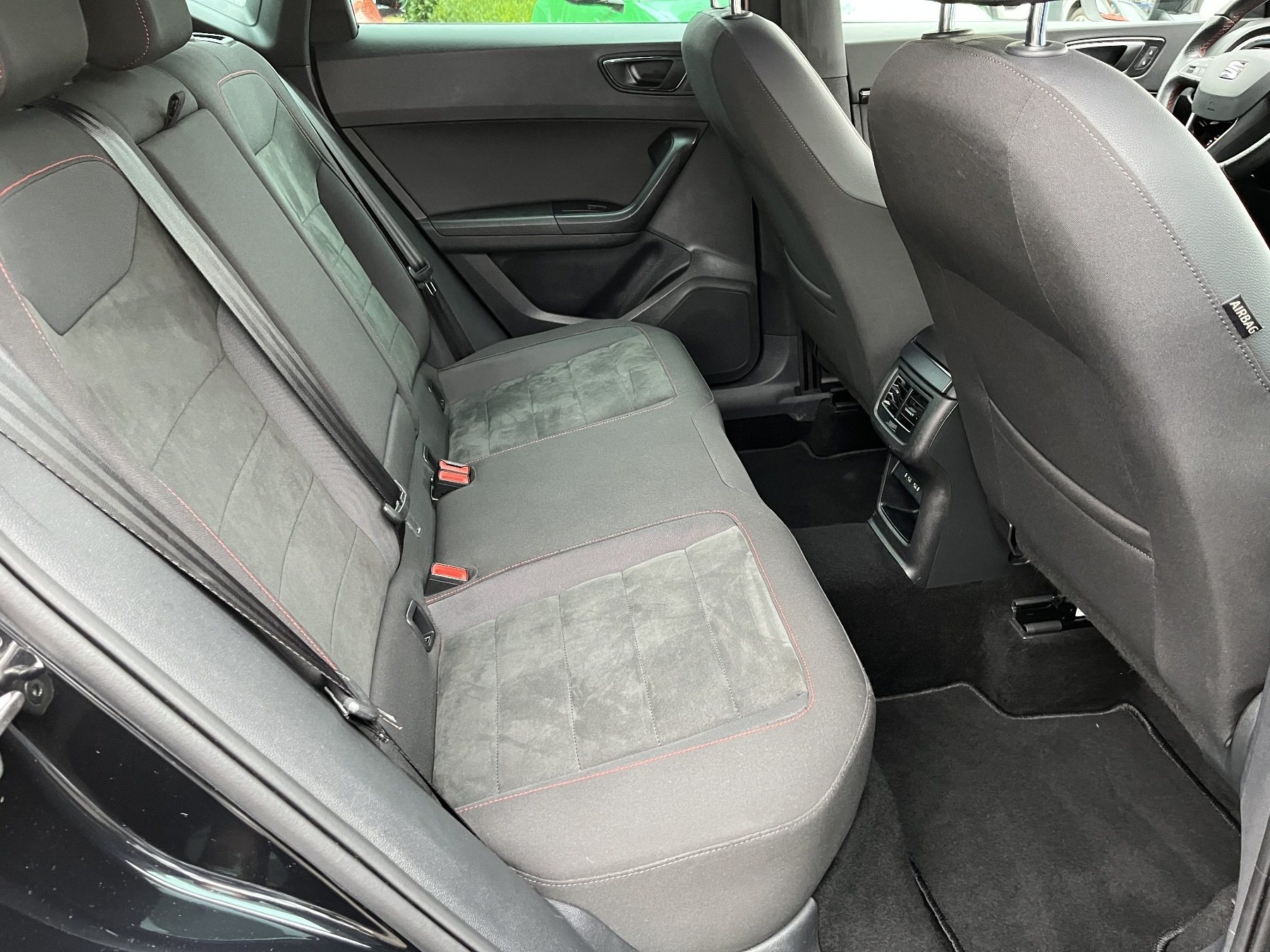 SEAT Ateca 2.0 TSI FR 4Drive Winter-Paket SEAT Ateca 2.0 TSI FR 4Drive Winter-Paket