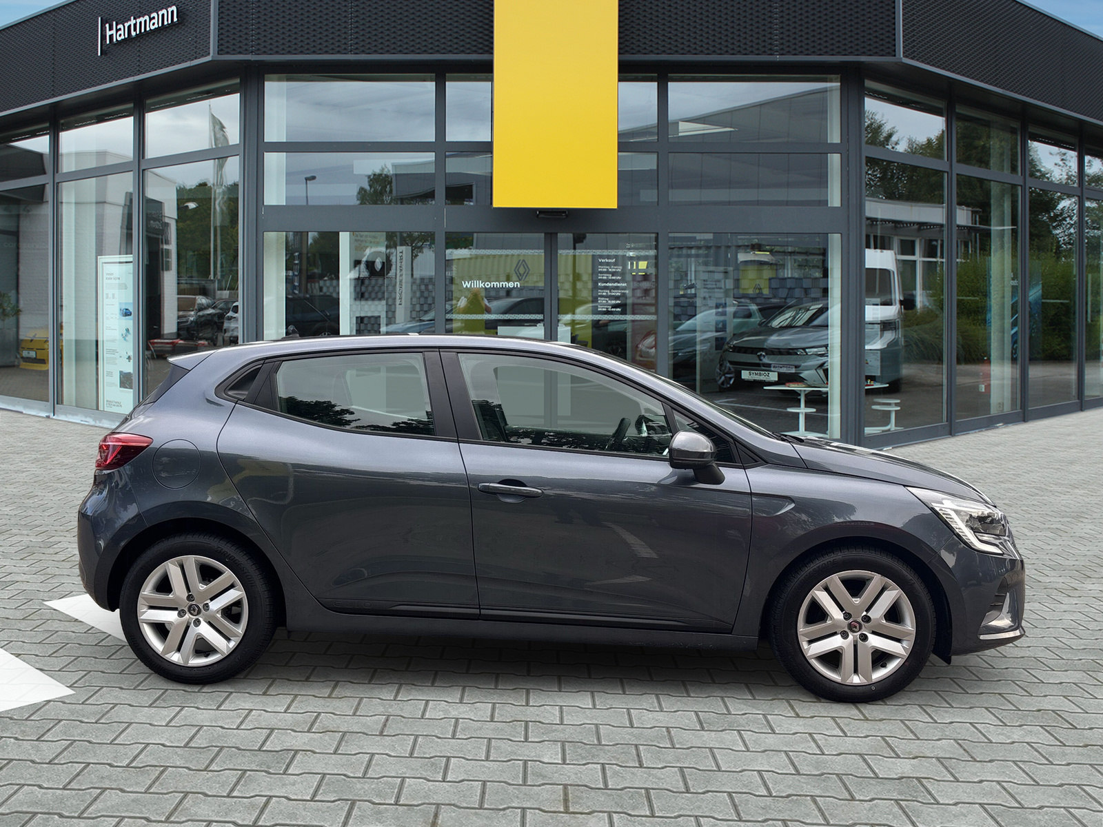 RENAULT Clio ZEN TCe 90 RENAULT Clio ZEN TCe 90