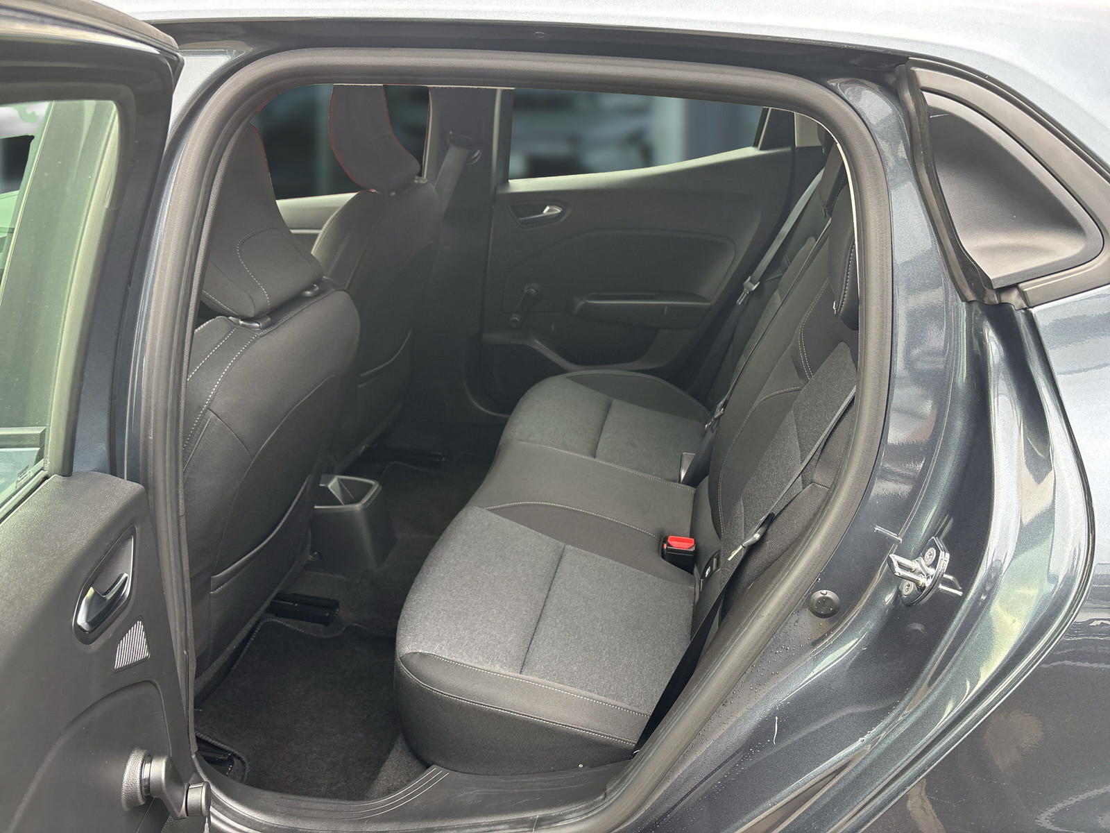 RENAULT Clio ZEN TCe 90 RENAULT Clio ZEN TCe 90