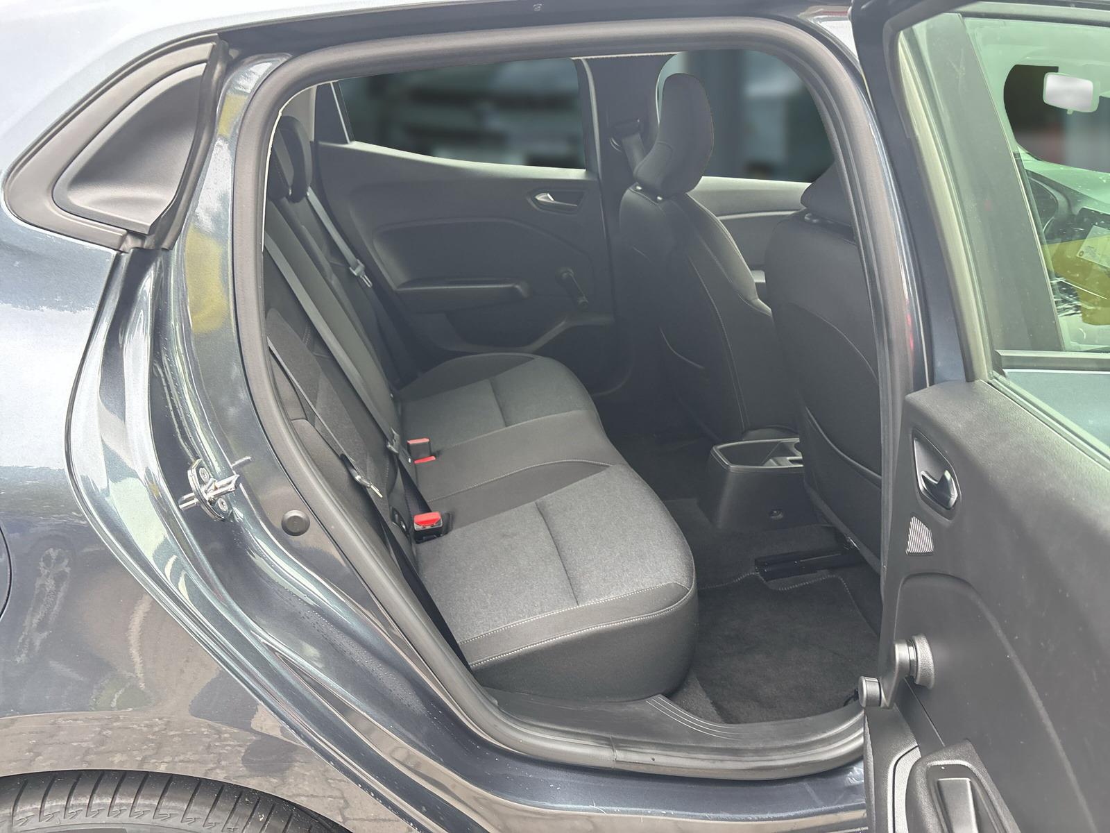 RENAULT Clio ZEN TCe 90 RENAULT Clio ZEN TCe 90