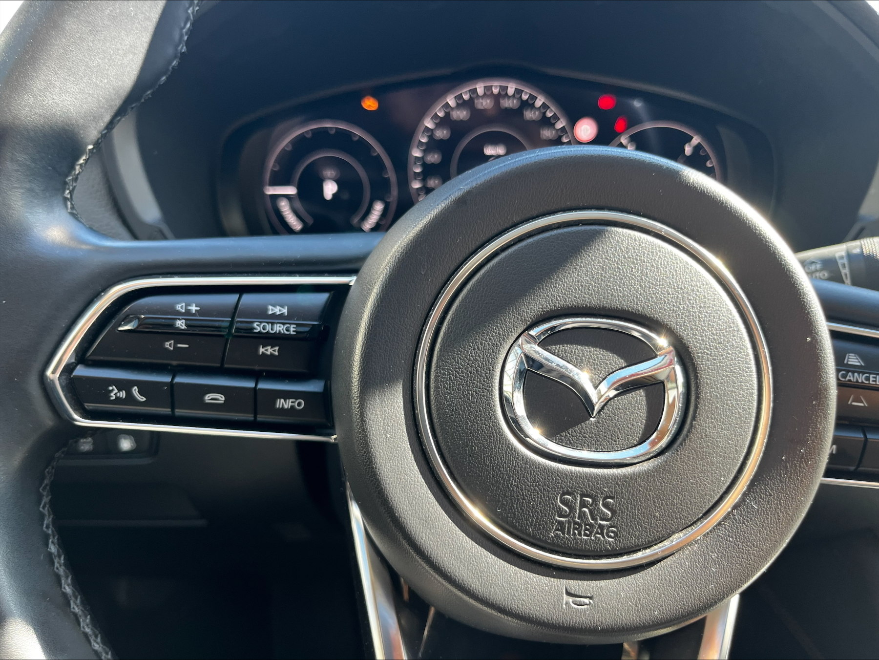 MAZDA CX-60 Homura Hybrid AWD 327PS Panorama AHK MAZDA CX-60 Homura Hybrid AWD 327PS Panorama AHK