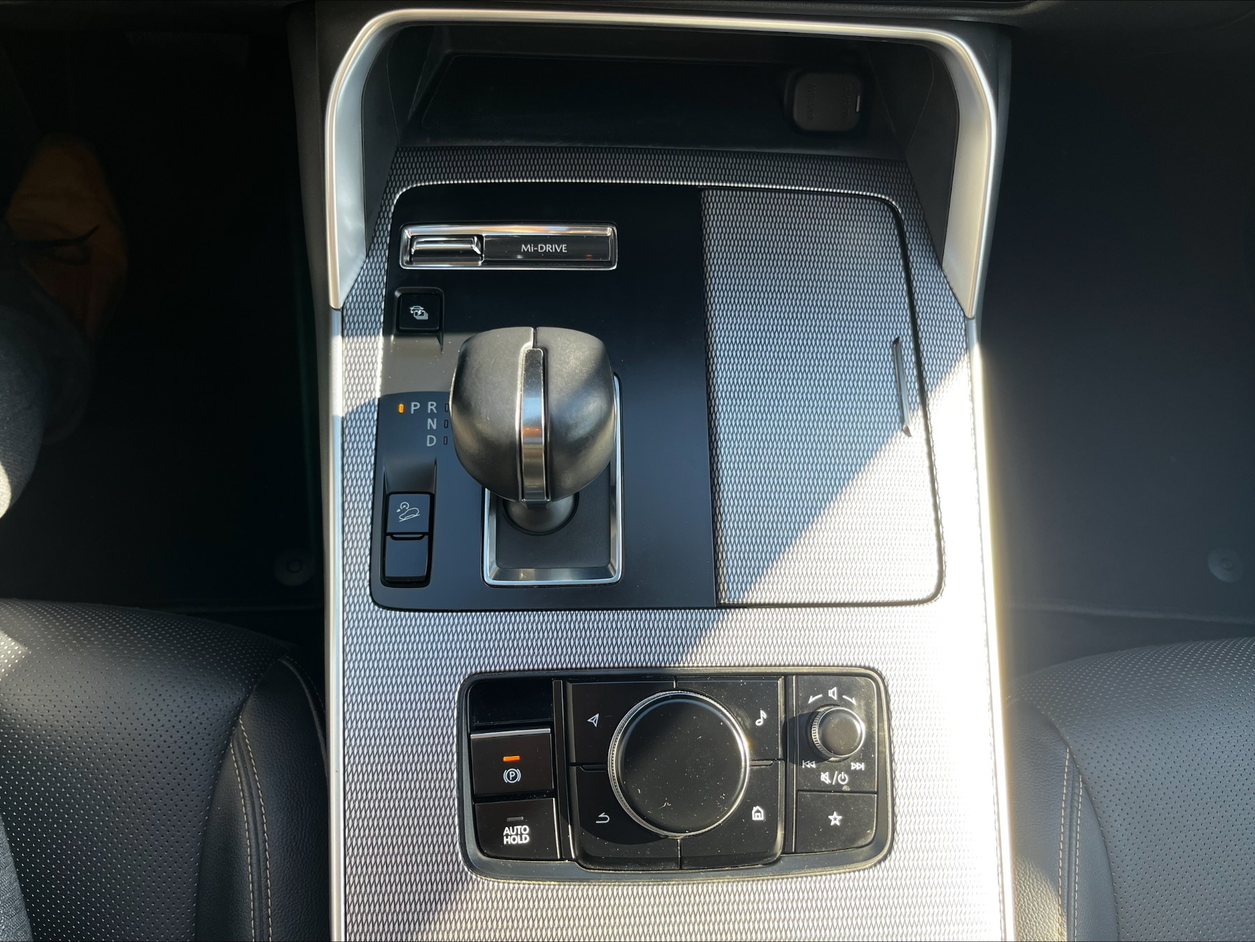 MAZDA CX-60 Homura Hybrid AWD 327PS Panorama AHK MAZDA CX-60 Homura Hybrid AWD 327PS Panorama AHK