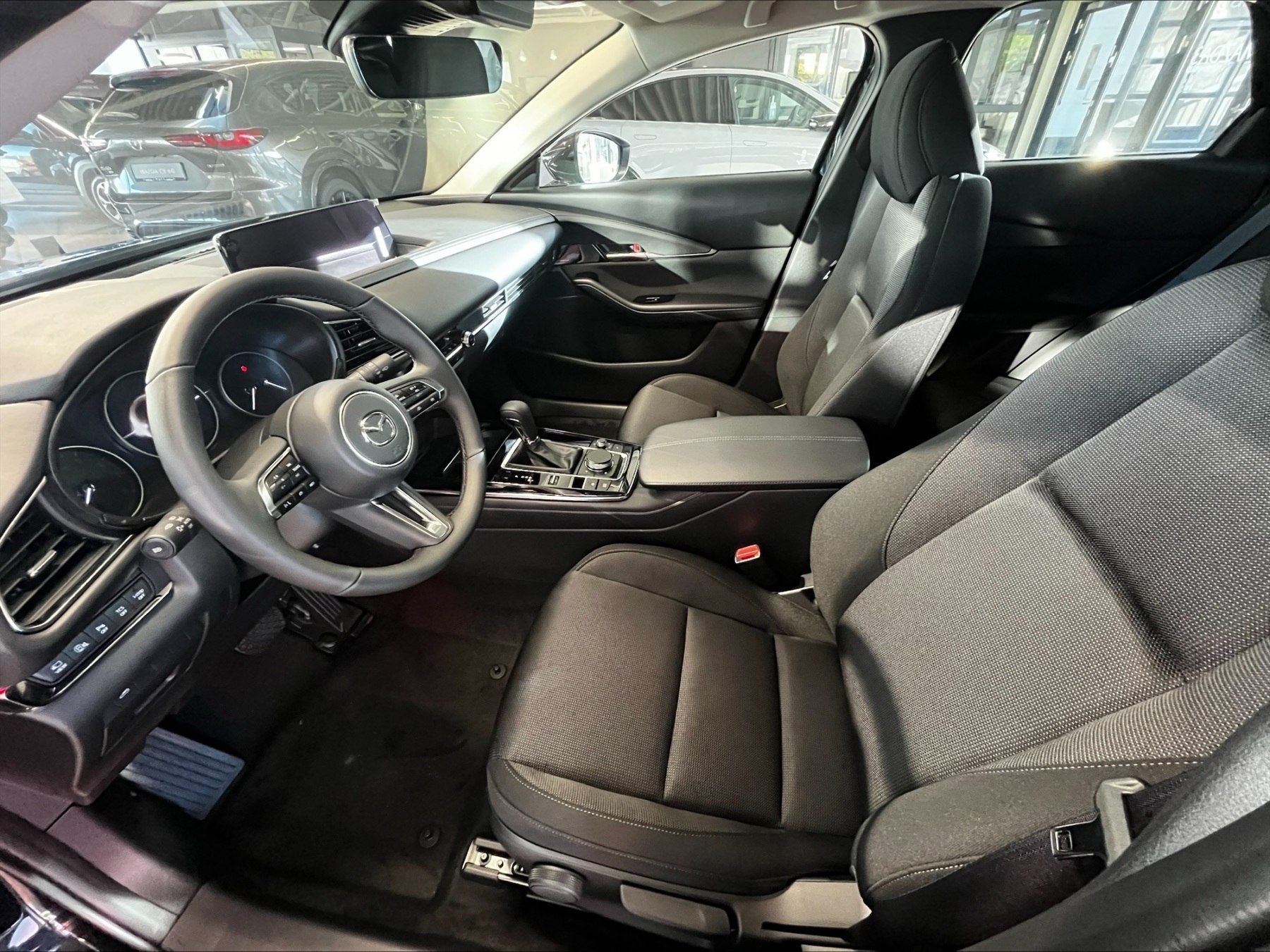 MAZDA CX-30 Exclusive-Line 2.0L e-SKYACTIV X 186ps AHK MAZDA CX-30 Exclusive-Line 2.0L e-SKYACTIV X 186ps AHK