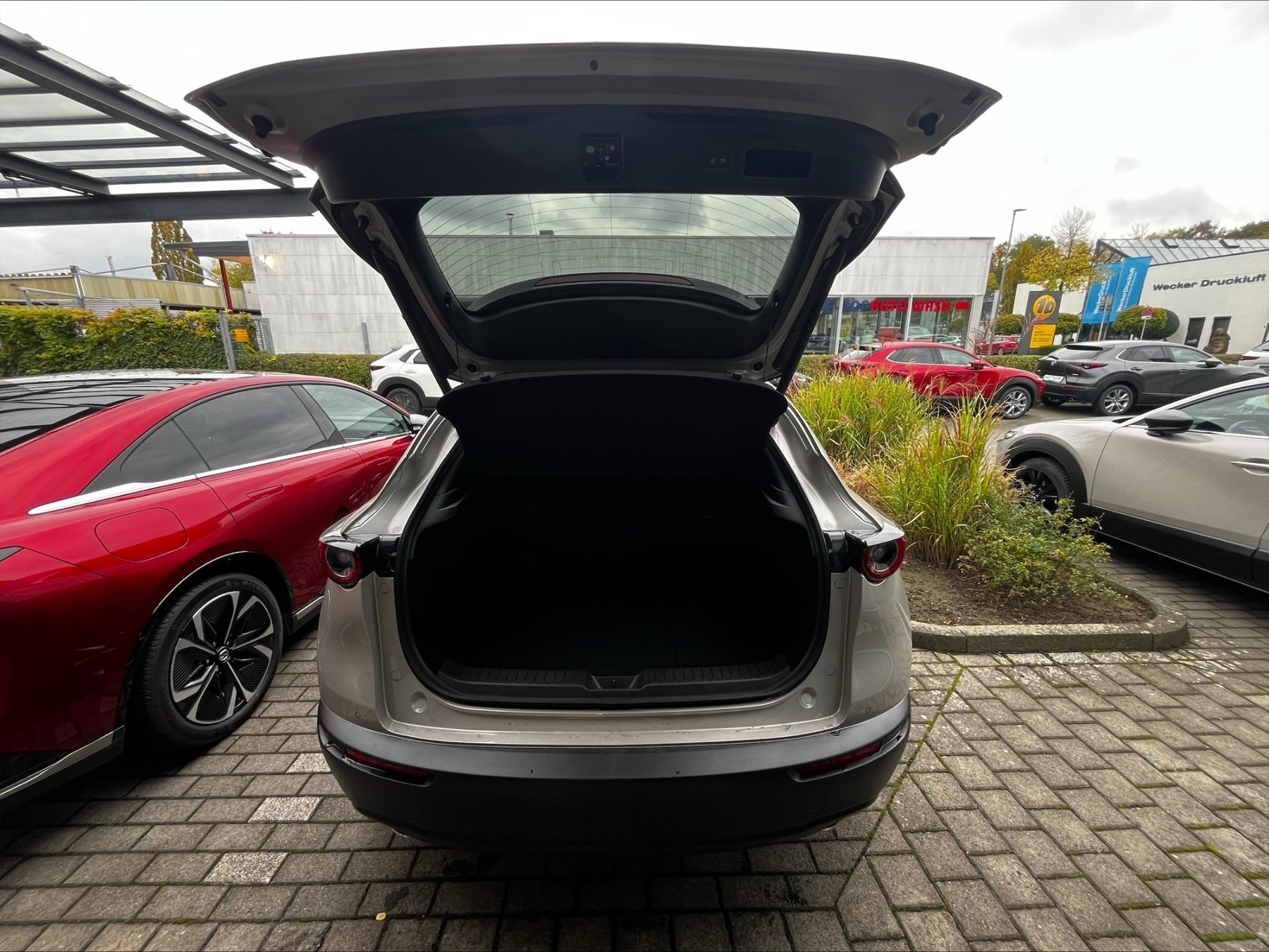 MAZDA CX-30 2.5L e-SKYACTIV G 140ps Exclusive-line MAZDA CX-30 2.5L e-SKYACTIV G 140ps Exclusive-line