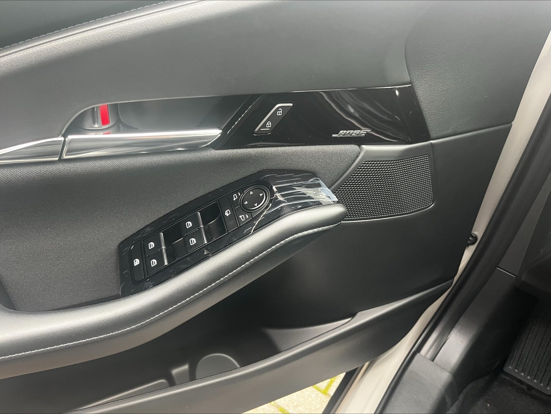 MAZDA CX-30 2.5L e-SKYACTIV G 140ps Exclusive-line MAZDA CX-30 2.5L e-SKYACTIV G 140ps Exclusive-line