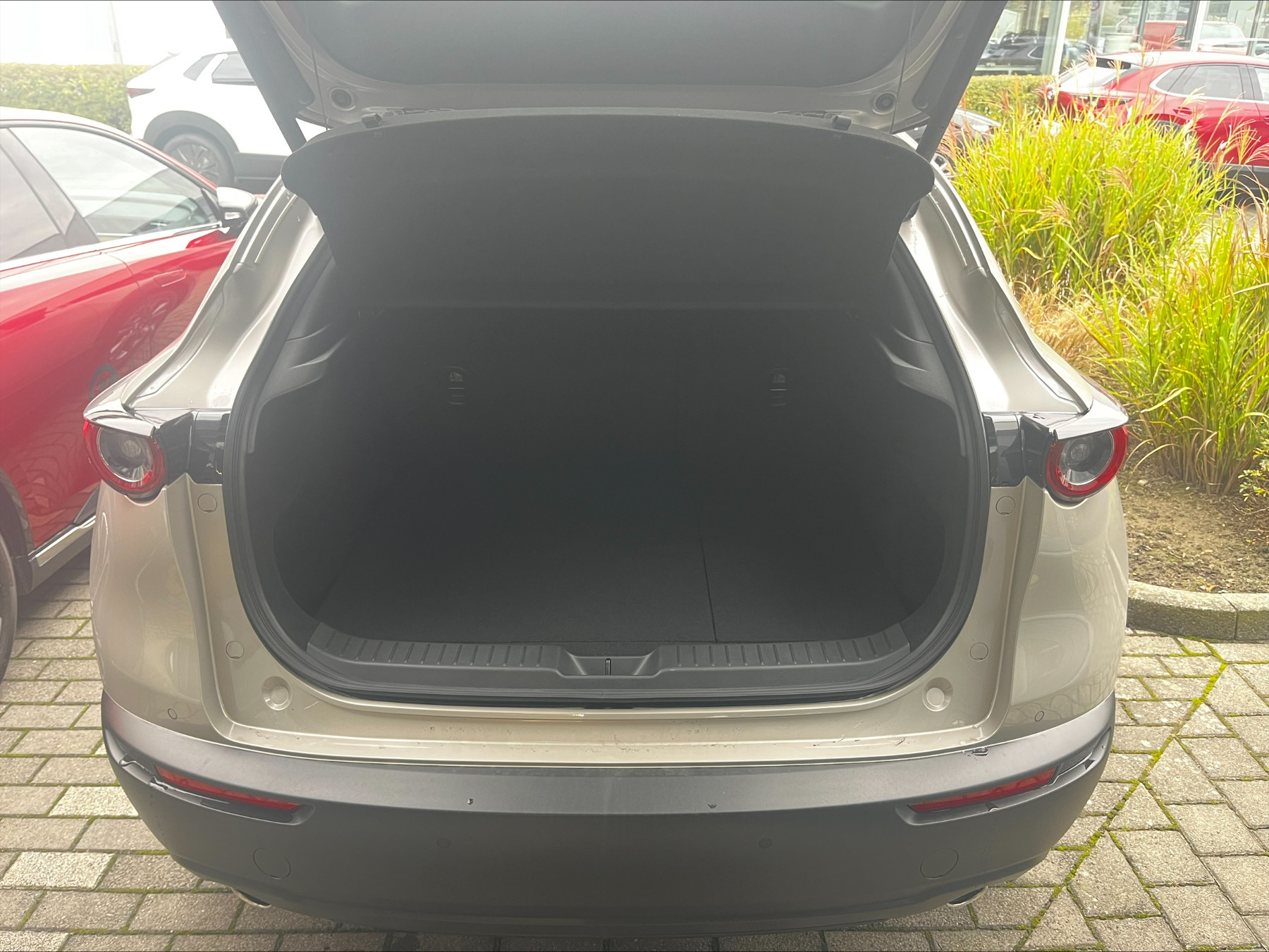 MAZDA CX-30 2.5L e-SKYACTIV G 140ps Exclusive-line AHK MAZDA CX-30 2.5L e-SKYACTIV G 140ps Exclusive-line AHK