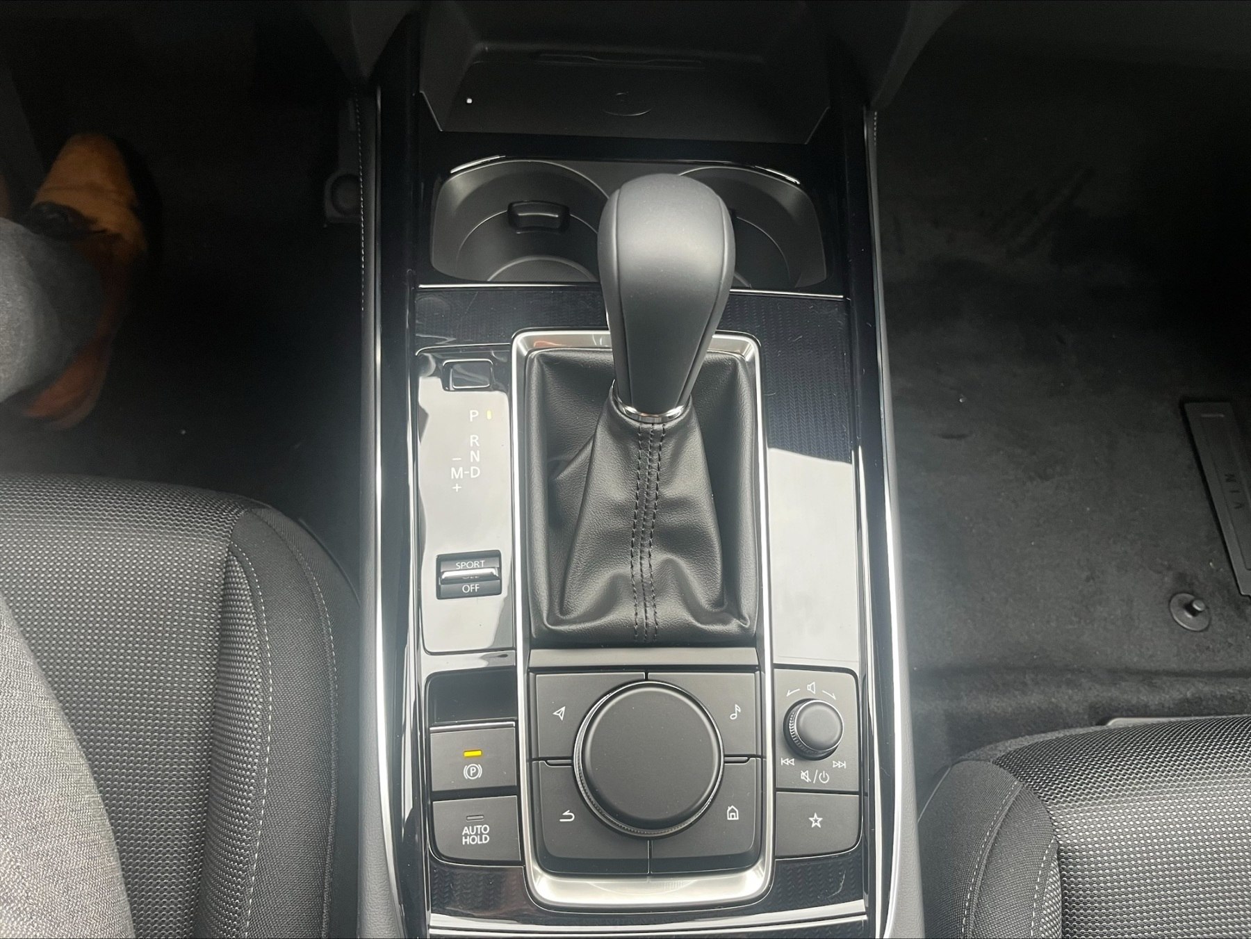 MAZDA CX-30 2.5L e-SKYACTIV G 140ps Exclusive-line AHK MAZDA CX-30 2.5L e-SKYACTIV G 140ps Exclusive-line AHK