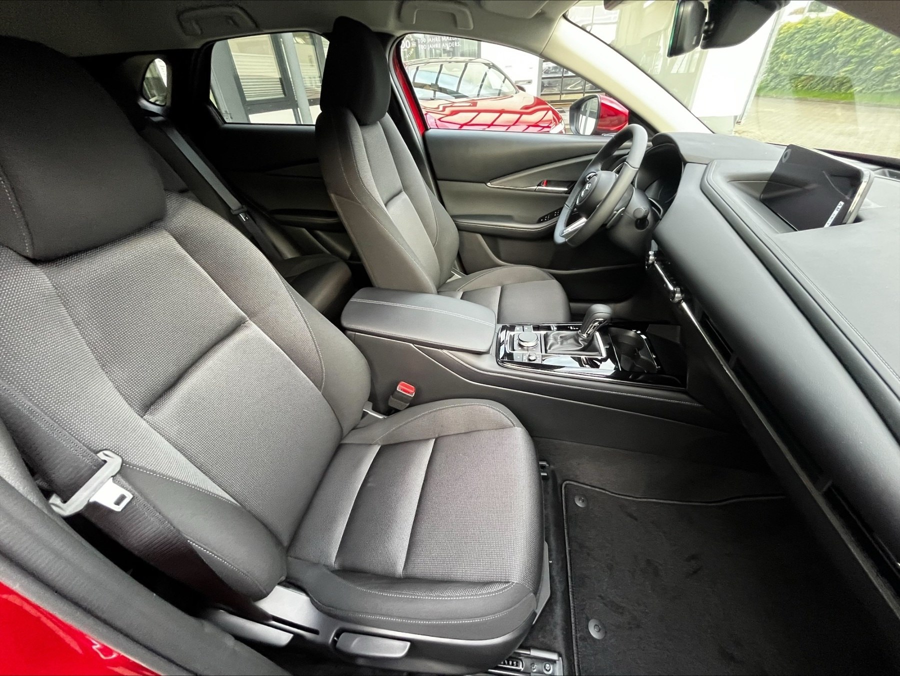 MAZDA CX-30 2.5L e-SKYACTIV G 140ps Exclusive-line AHK MAZDA CX-30 2.5L e-SKYACTIV G 140ps Exclusive-line AHK