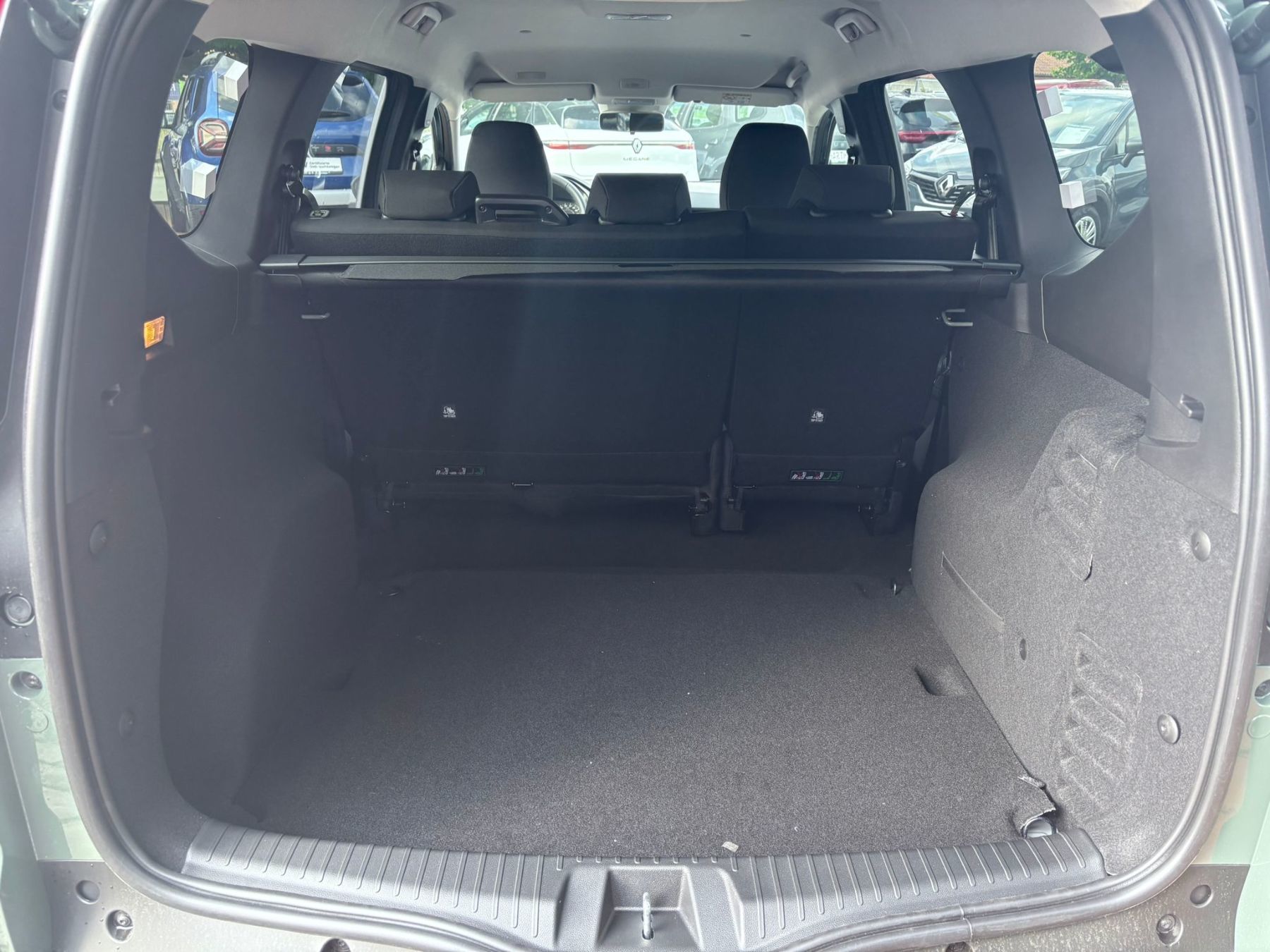 DACIA Jogger Expression ECO-G 100 DACIA Jogger Expression ECO-G 100