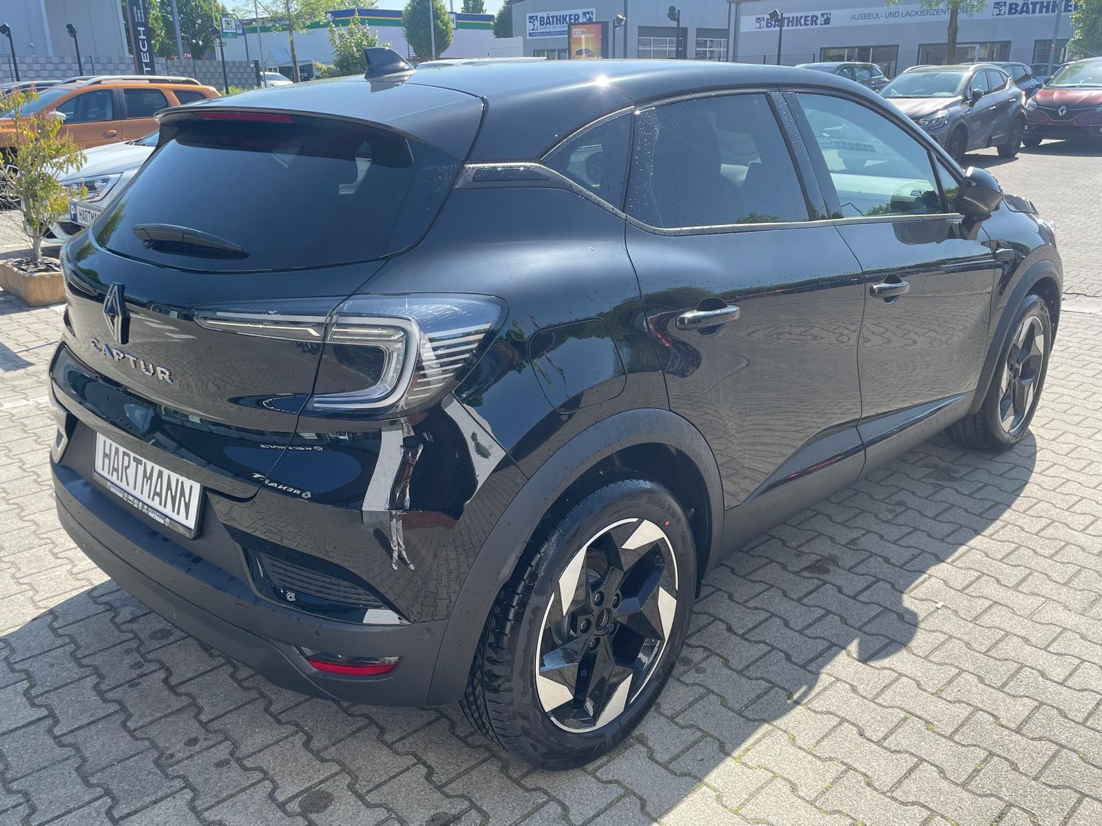 RENAULT Captur Techno TCe 90 RENAULT Captur Techno TCe 90